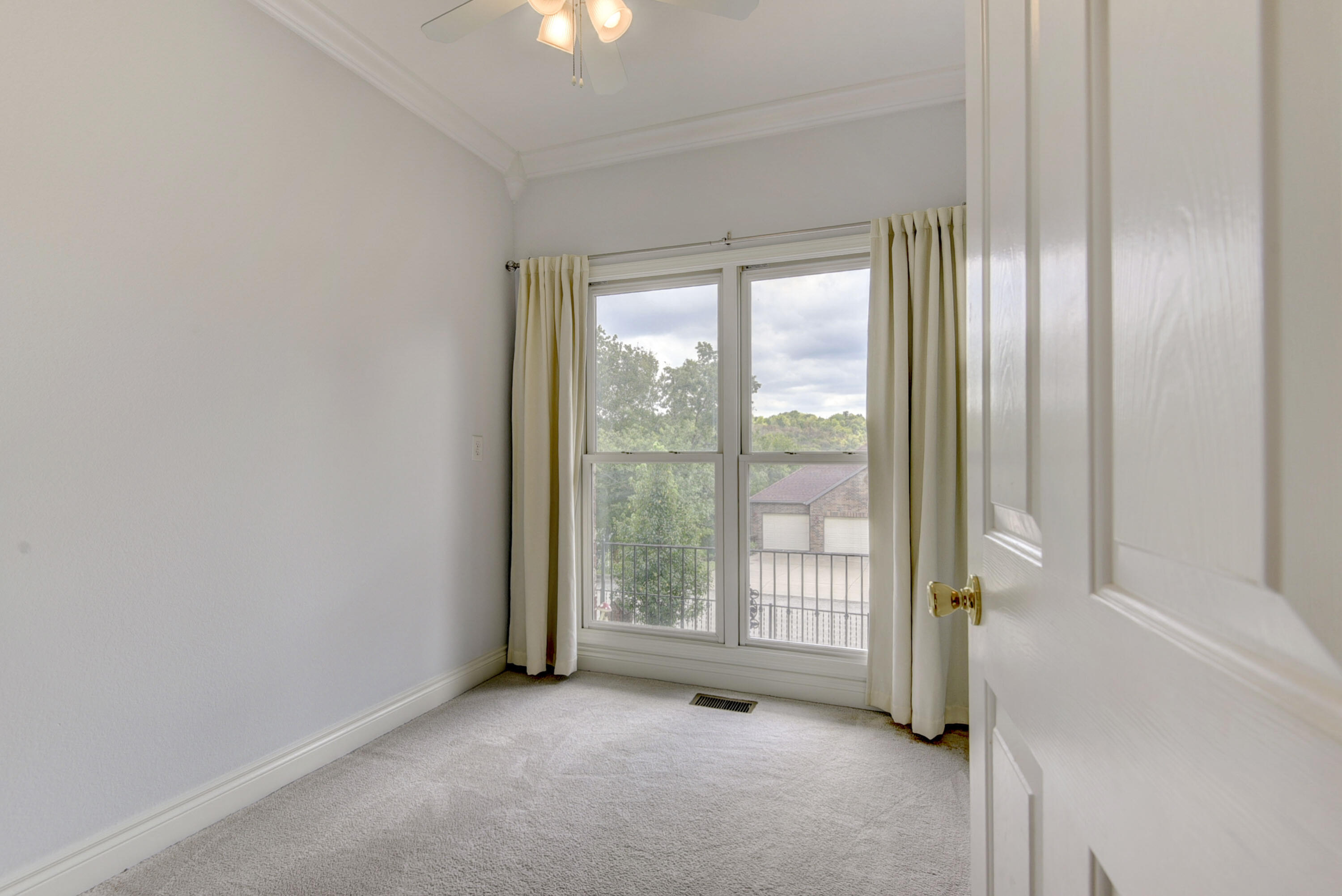 309 Summerwood Drive Property Photo 26