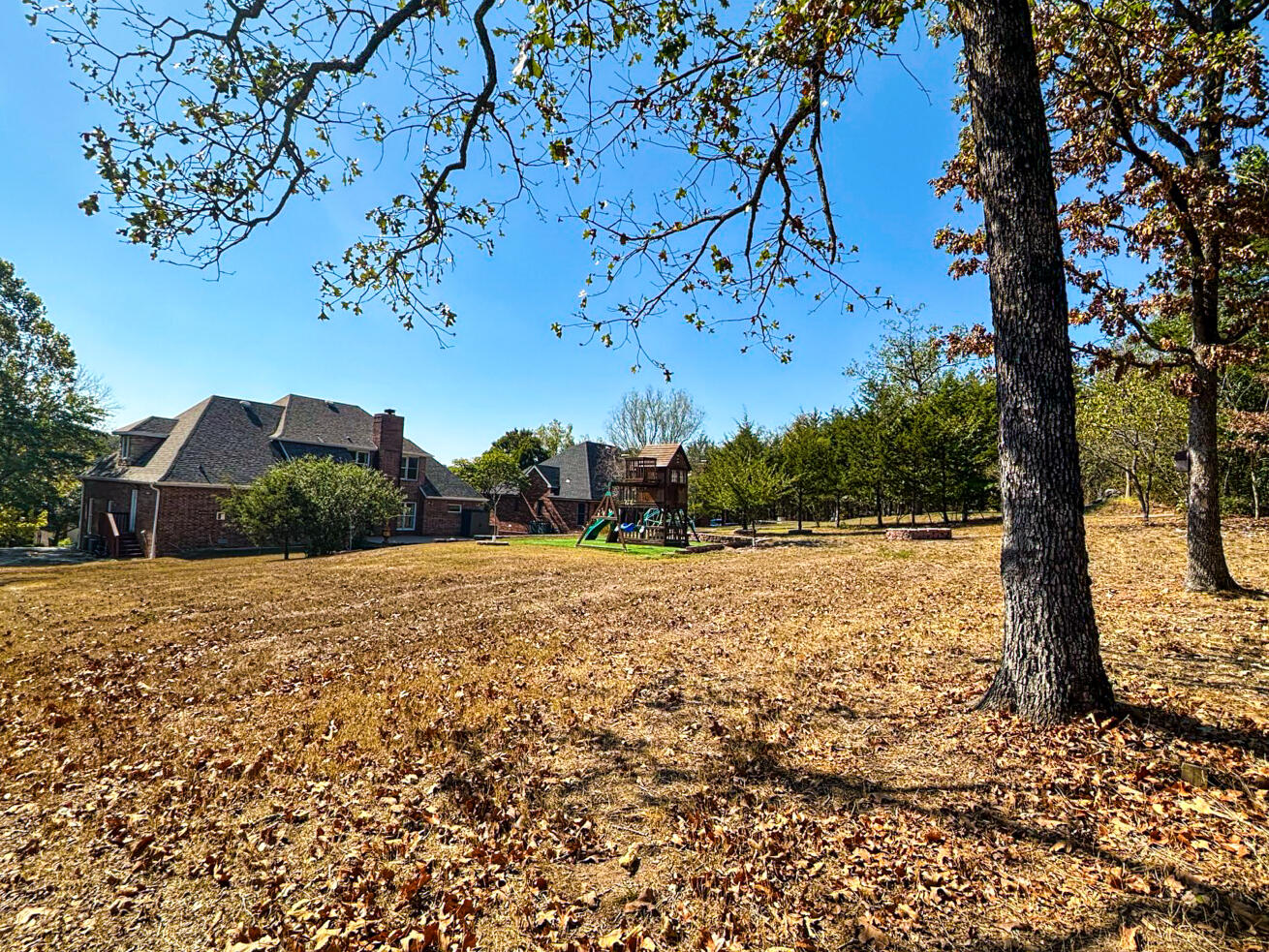 309 Summerwood Drive Property Photo 99