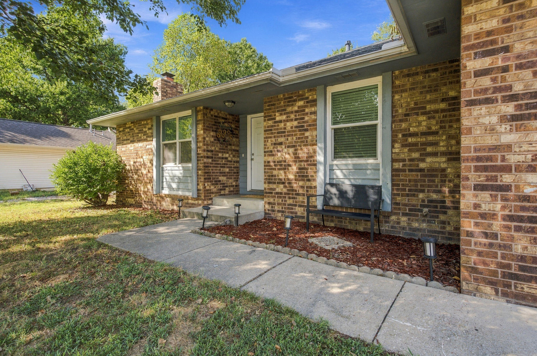 3423 West El Castile Street Property Photo 5