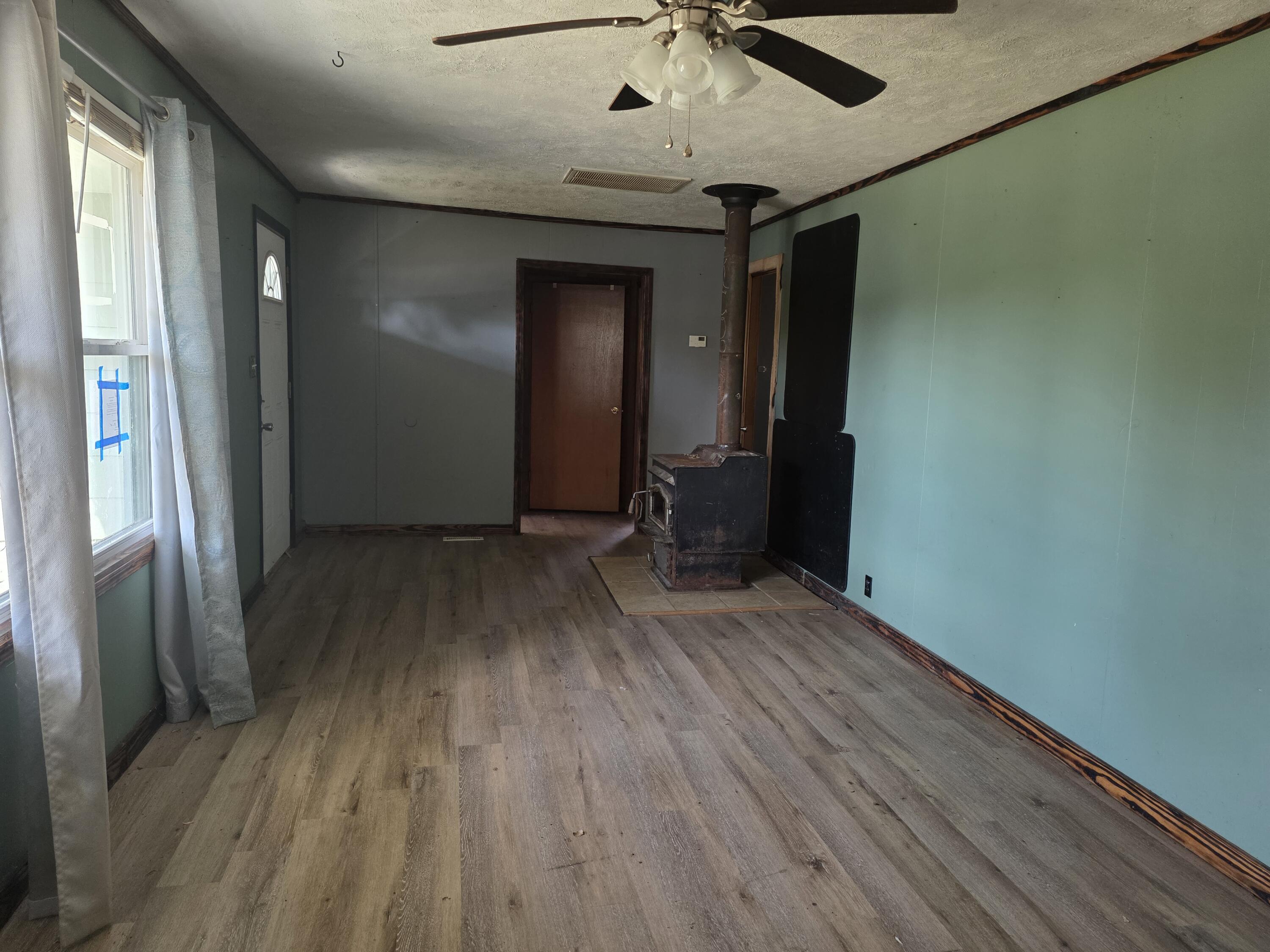 515 South Beverly Street Property Photo 8