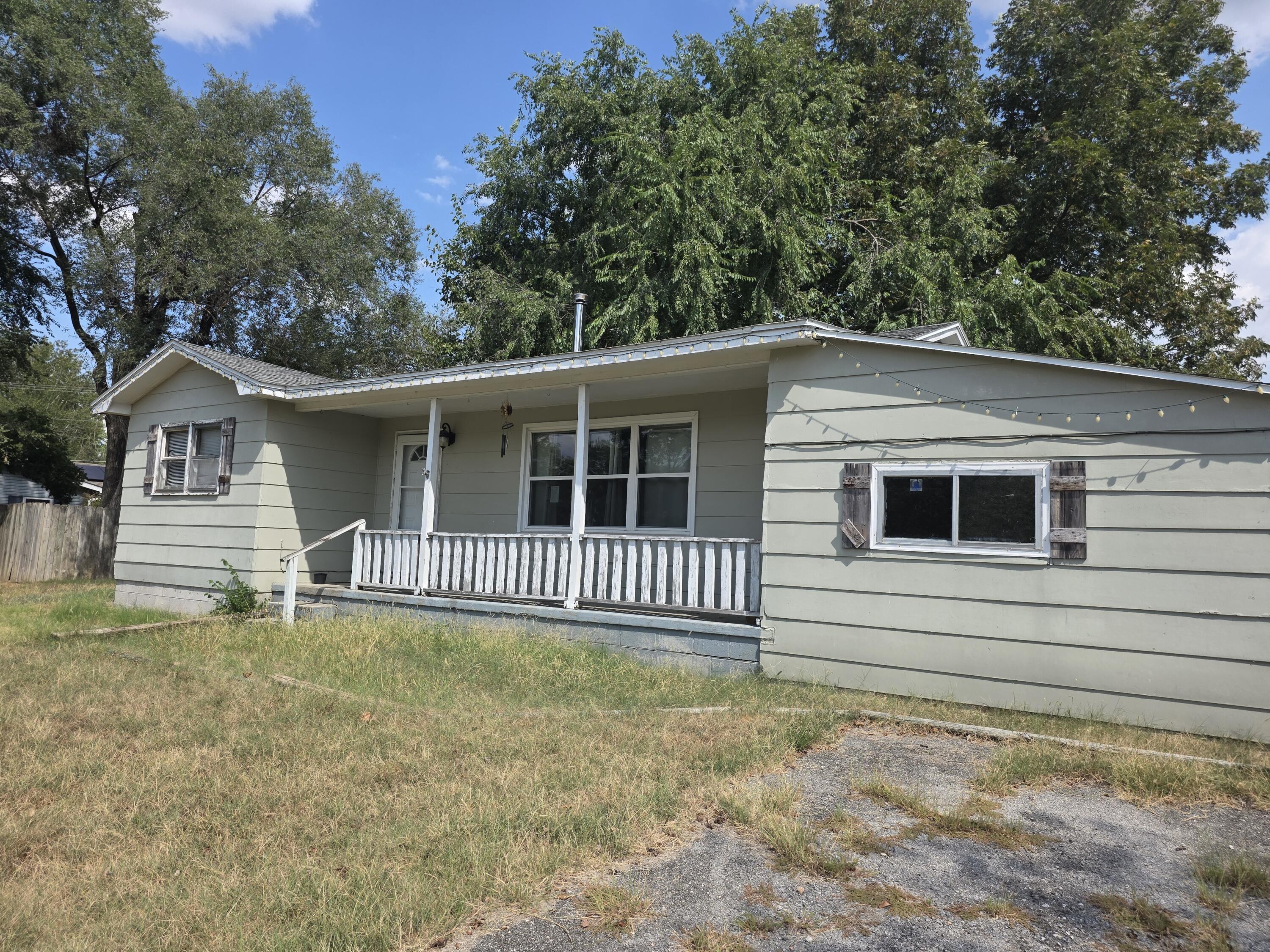515 South Beverly Street Property Photo 21