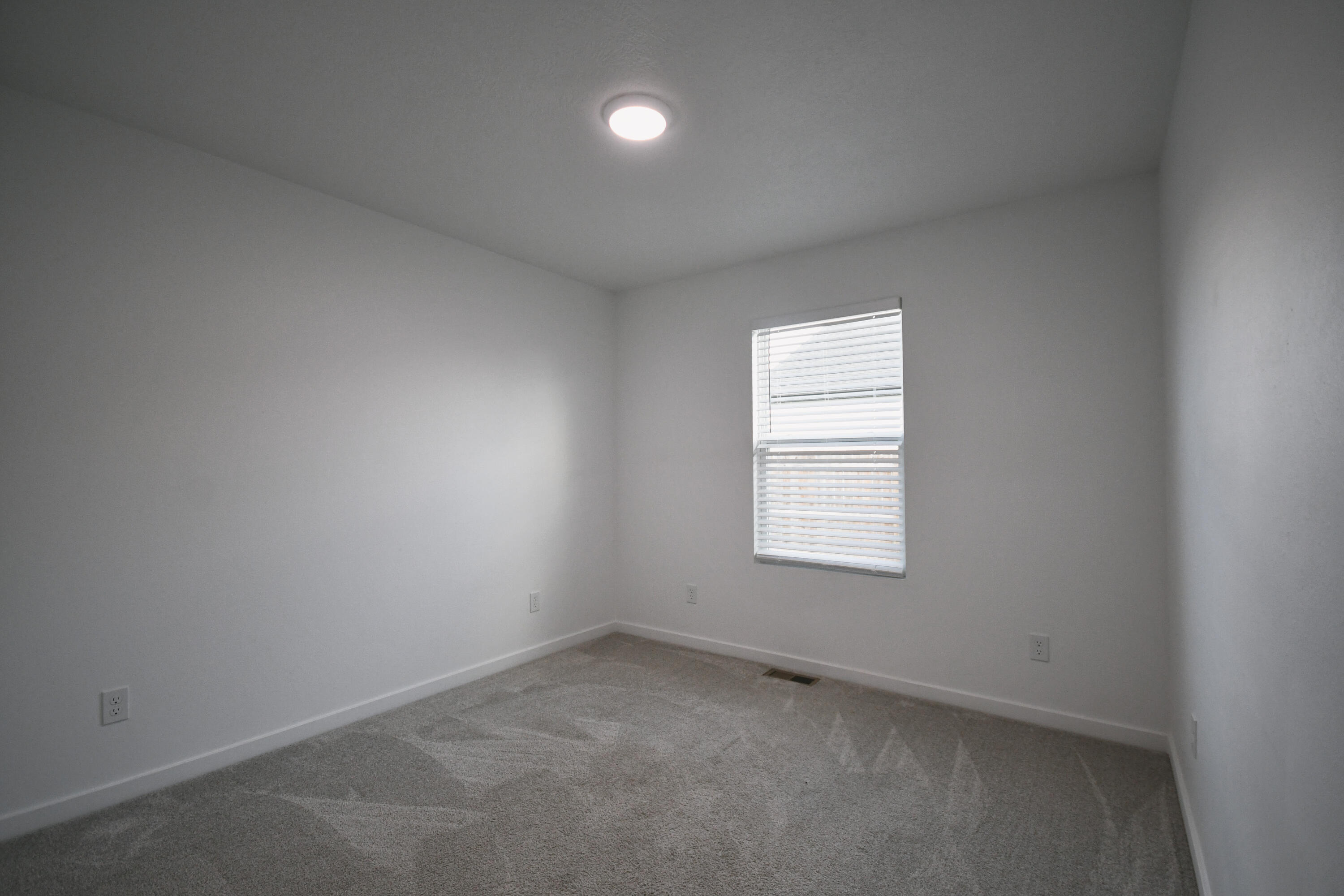 502 North Pine Leaf Road Property Photo 11