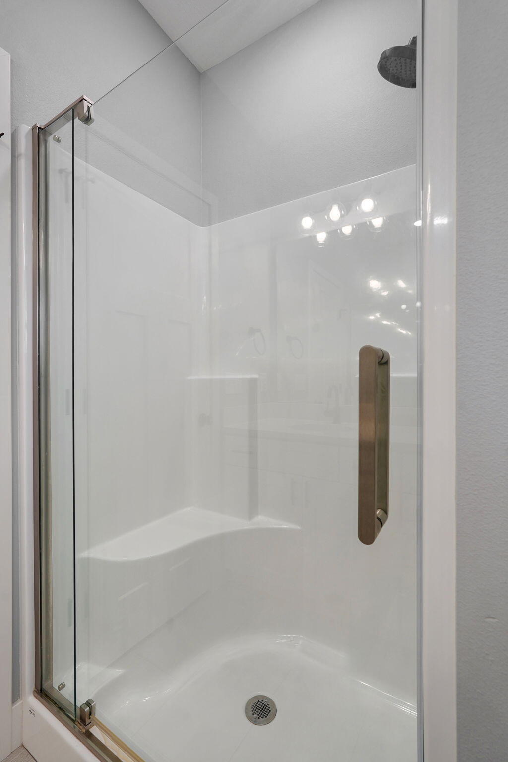 553 Delaware Court Property Photo 16