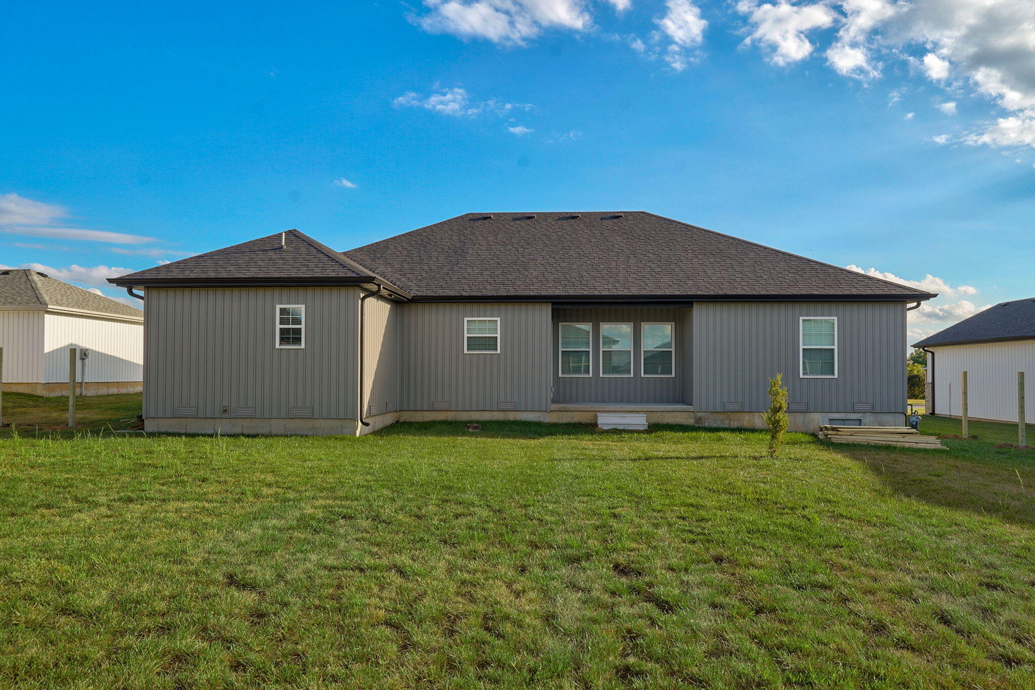 553 Delaware Court Property Photo 27