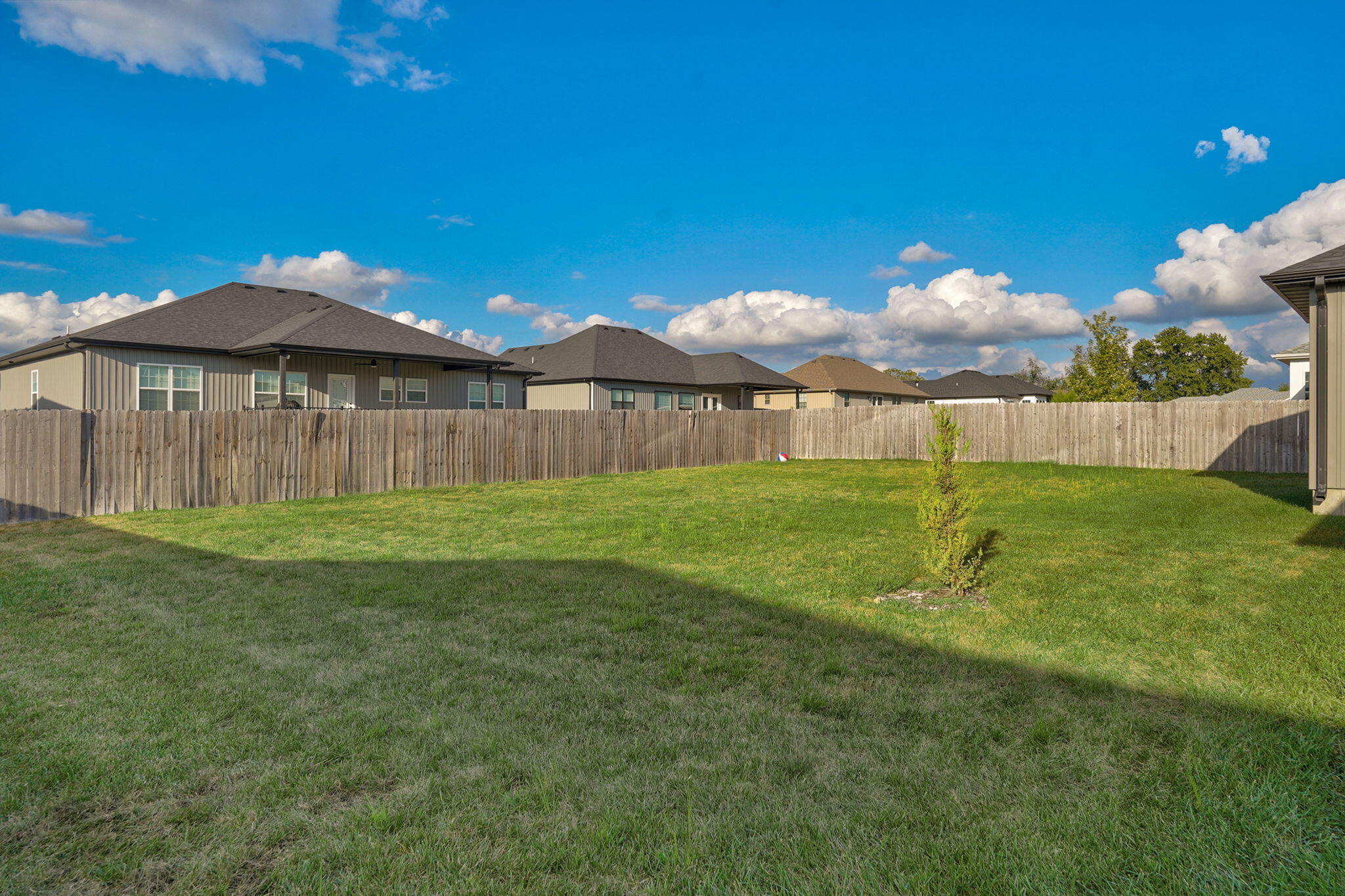 553 Delaware Court Property Photo 29