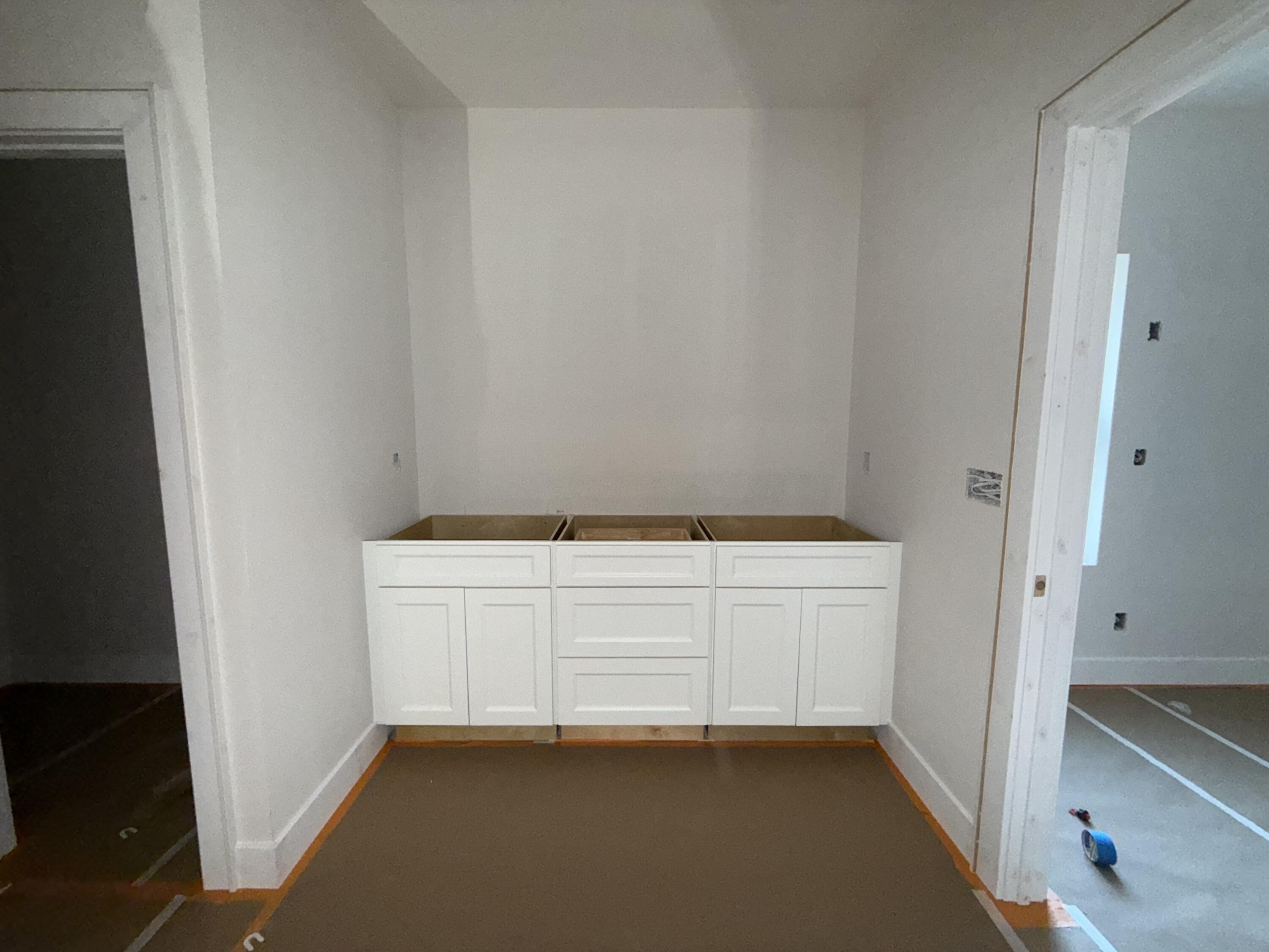 1795 West Gaslight Drive Property Photo 12