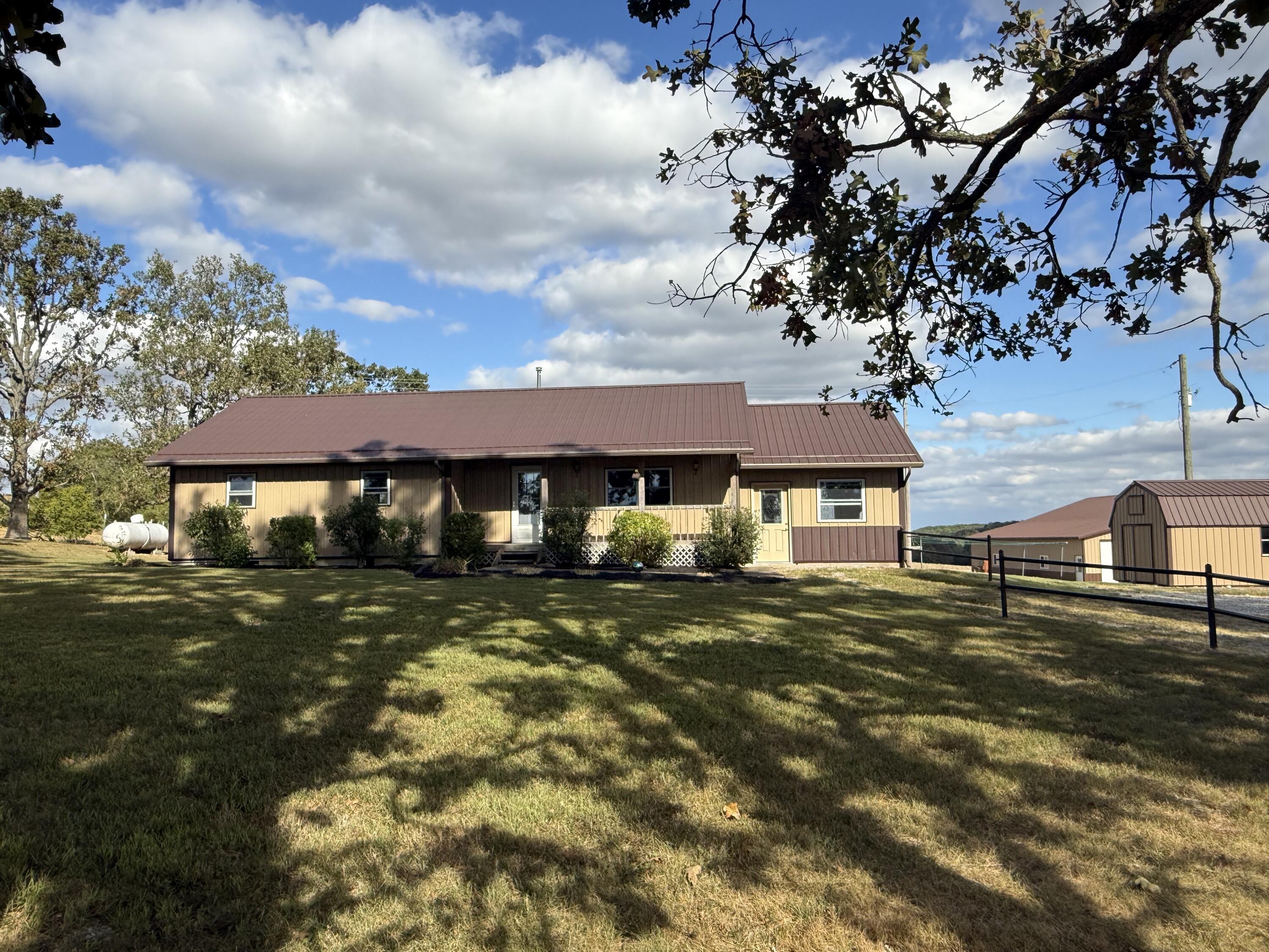 2994 North Highway E Property Photo 1