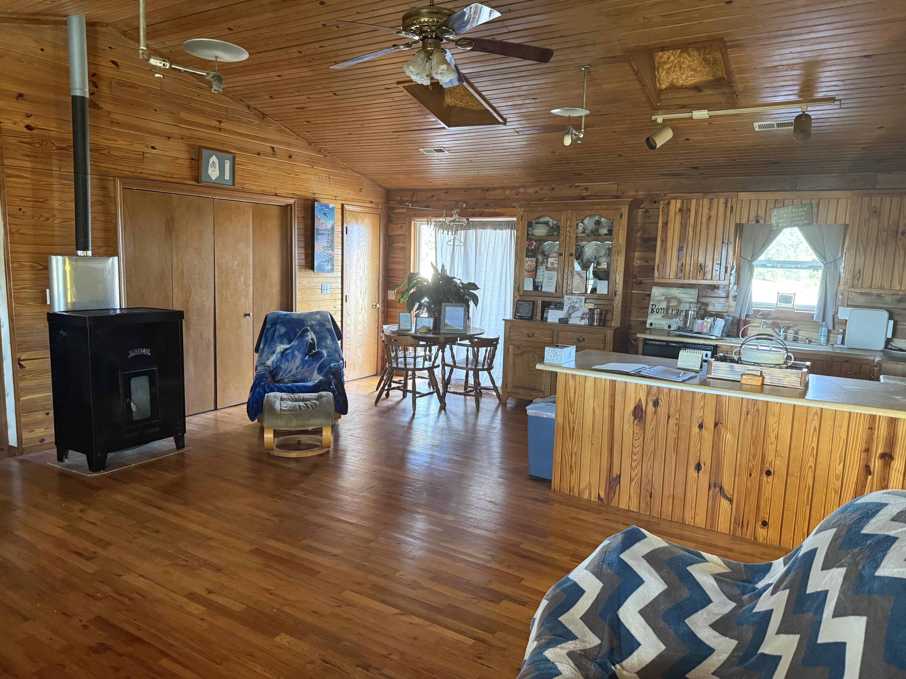 2994 North Highway E Property Photo 6
