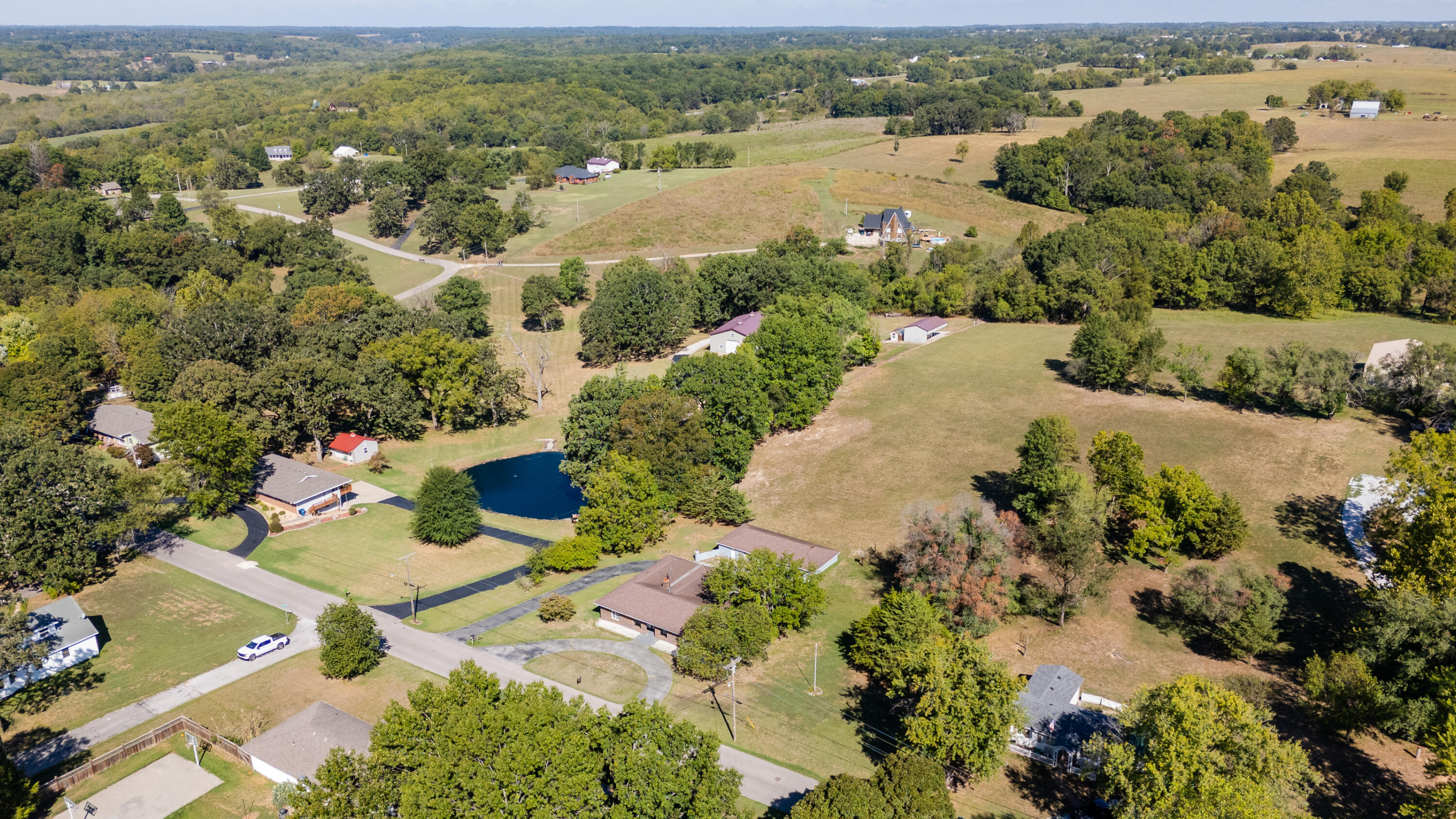 102 East Mockingbird Lane Property Photo 11
