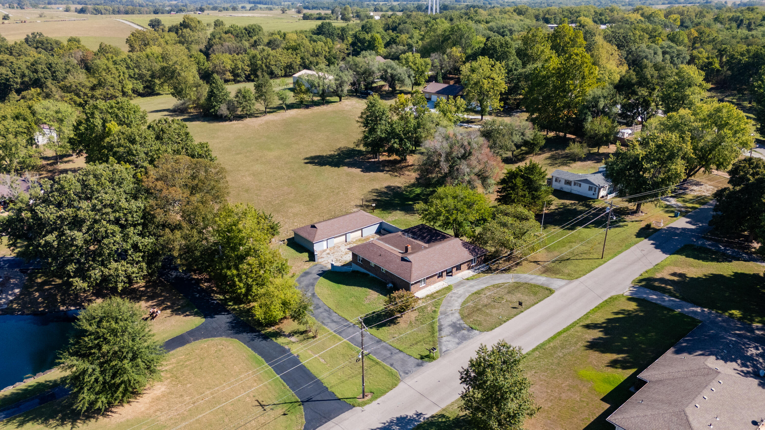 102 East Mockingbird Lane Property Photo 13