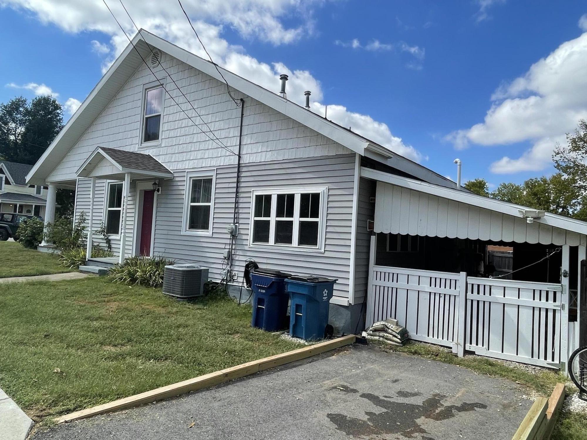 305 East Church Street Property Photo 2