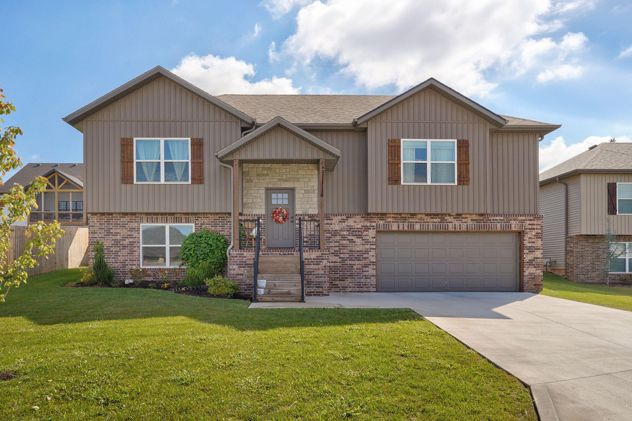 1106 South Swift Avenue Property Photo 1