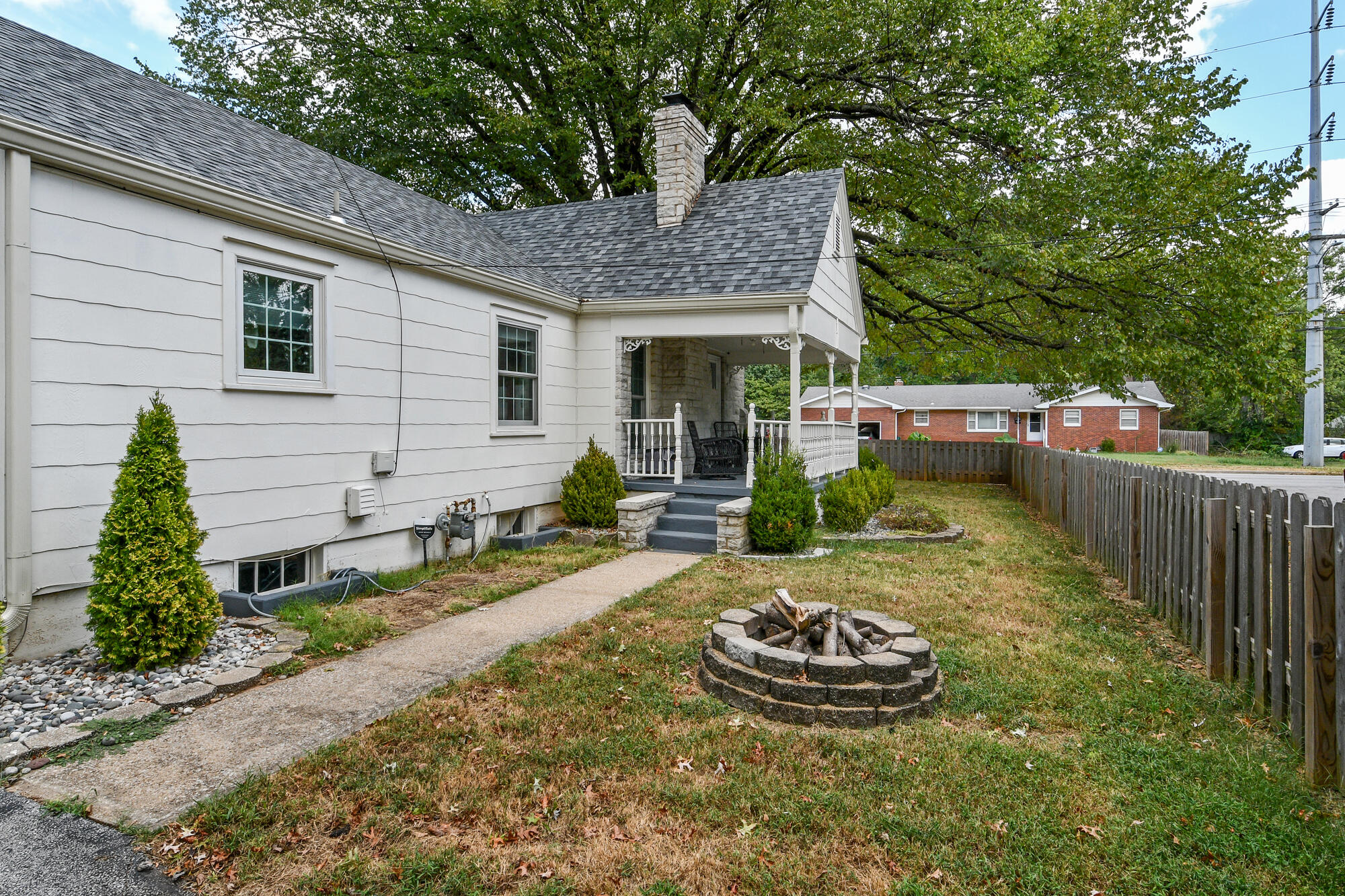 2021 South Jefferson Avenue Property Photo 8