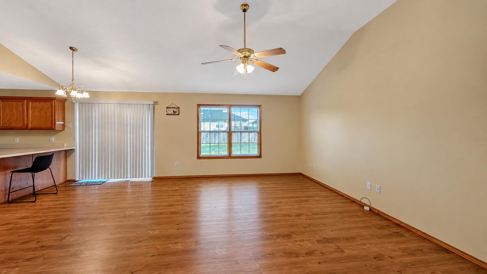 505 Silverleaf Lane Property Photo 7