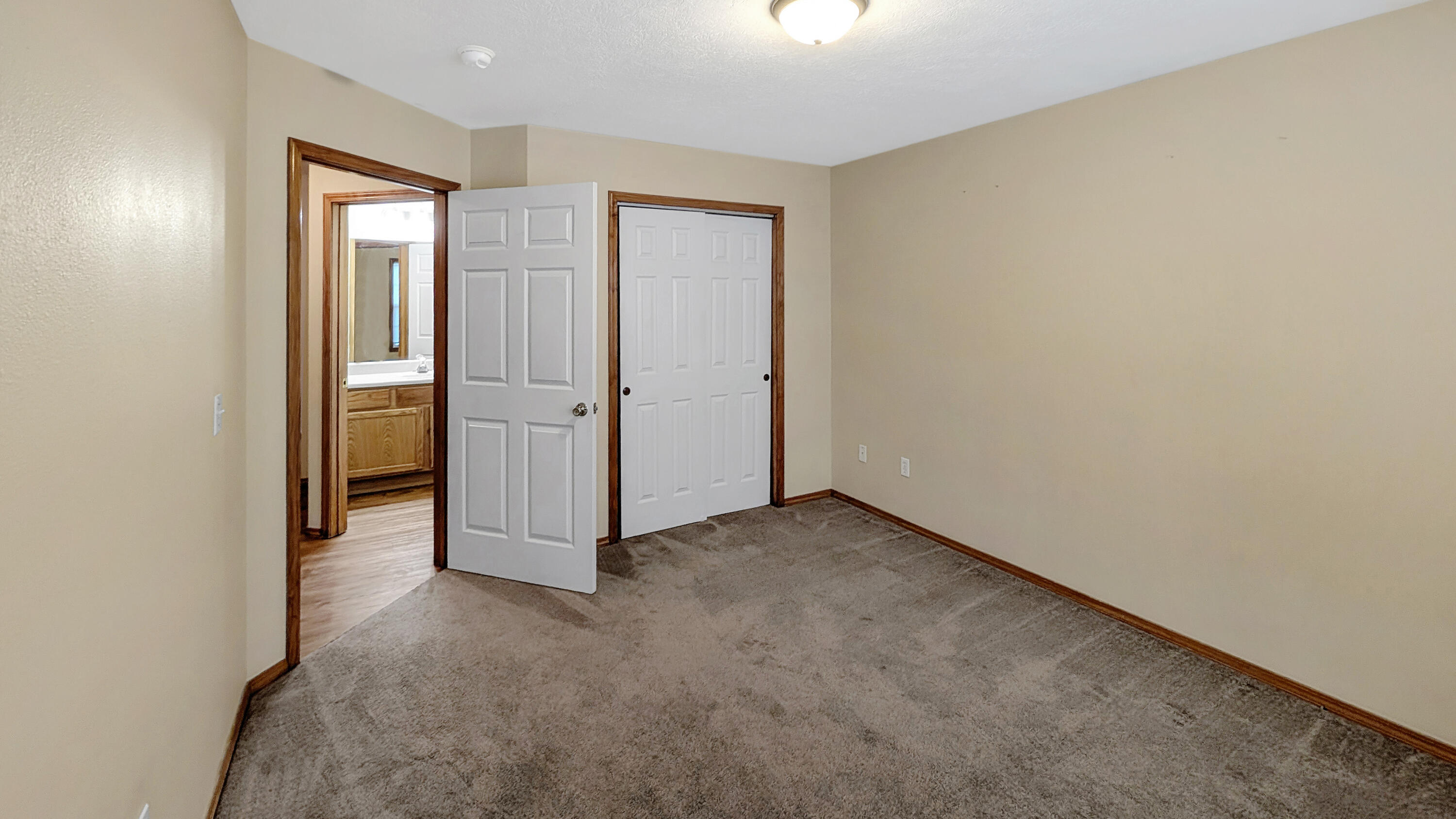 505 Silverleaf Lane Property Photo 15