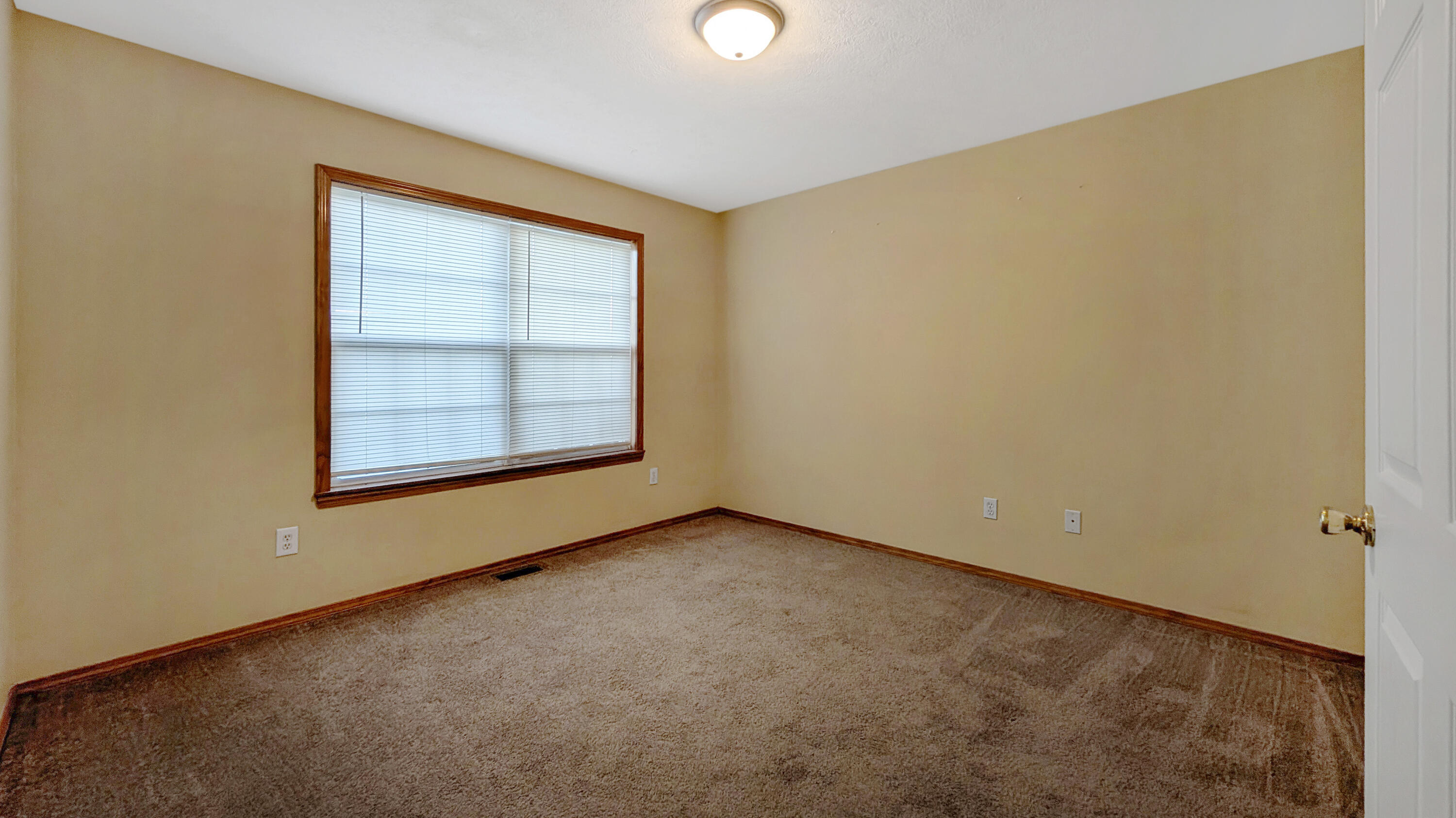 505 Silverleaf Lane Property Photo 18