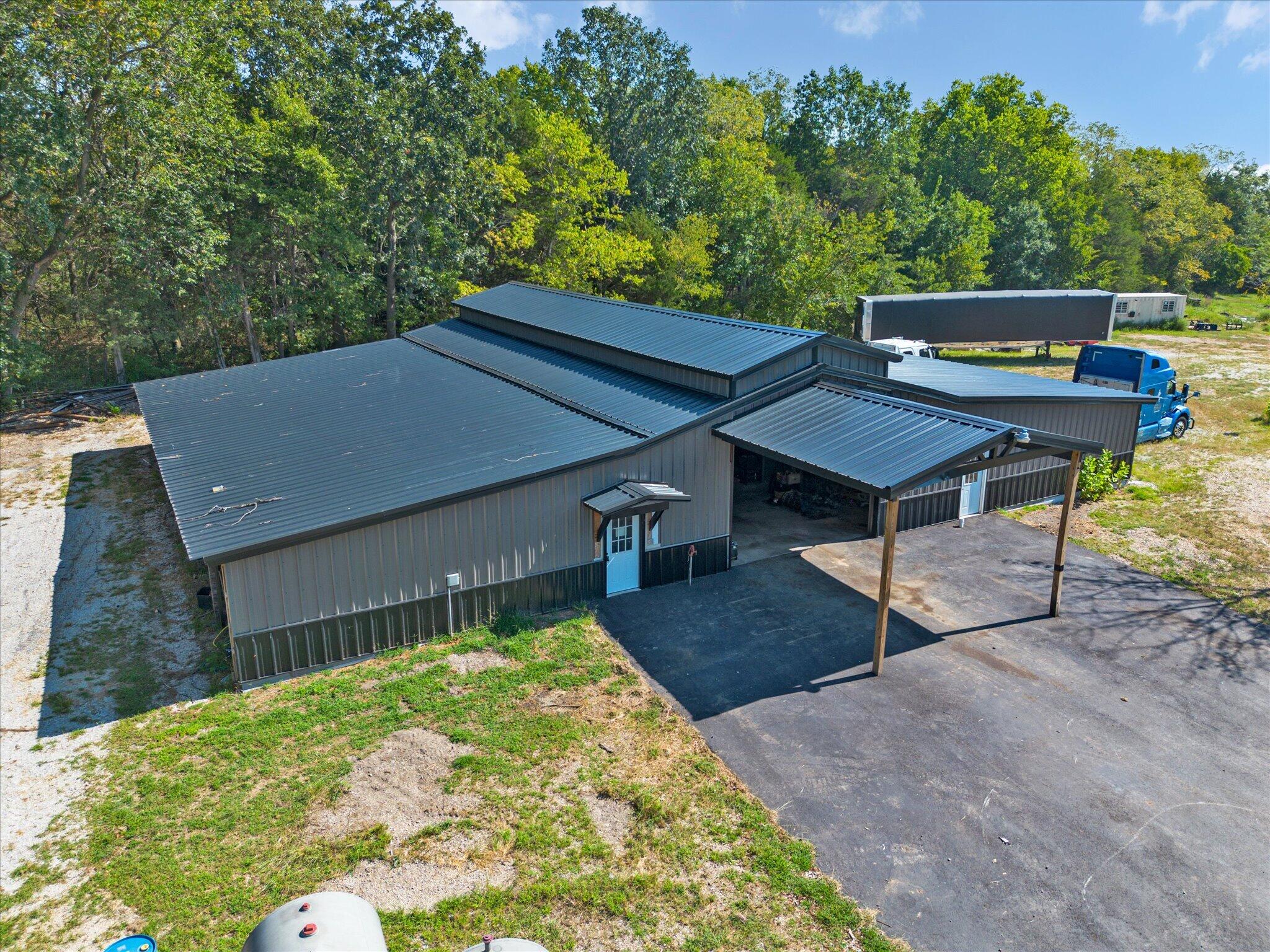 4901 East Farm Rd 66 Property Photo 69