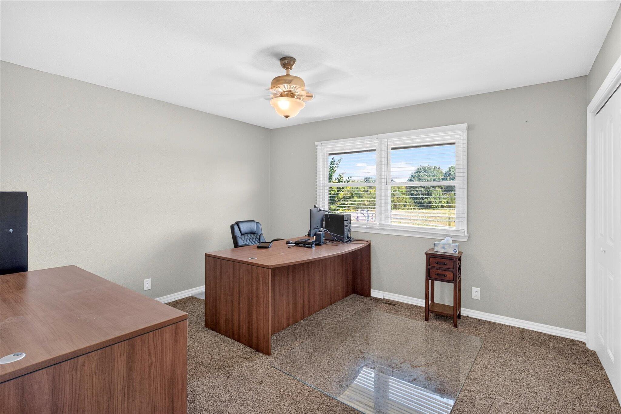 4967 East Farm Road 66 Property Photo 18