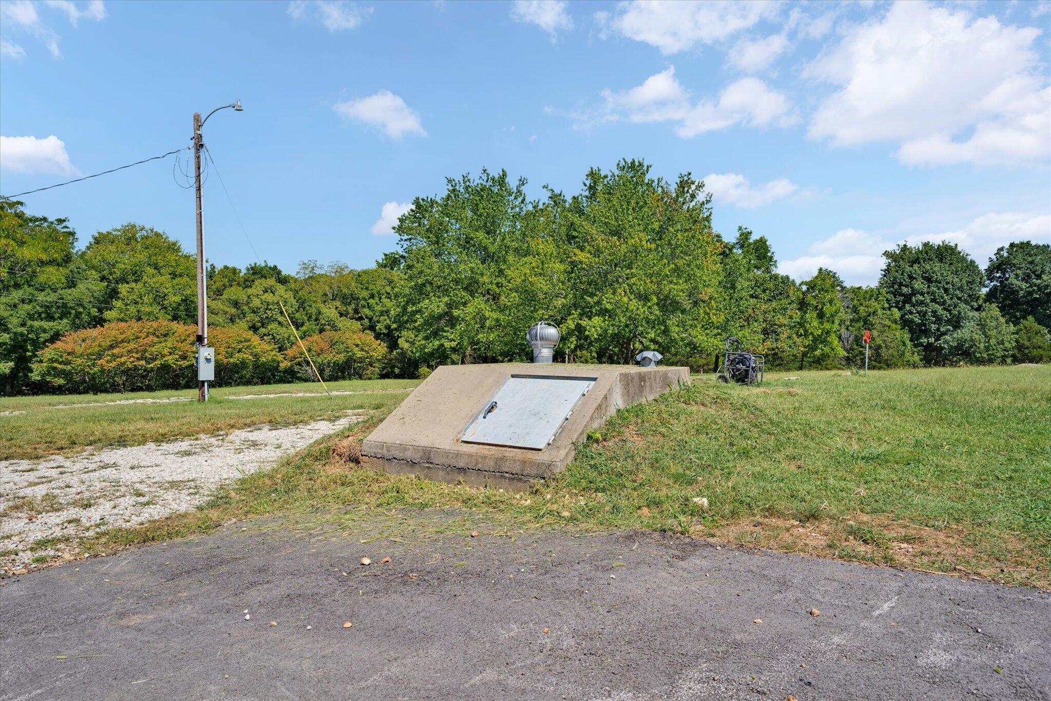 4967 East Farm Road 66 Property Photo 27