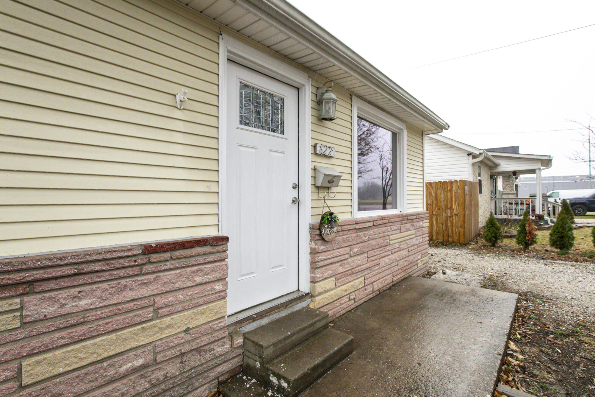 622 N Lafontaine Avenue Property Photo 2