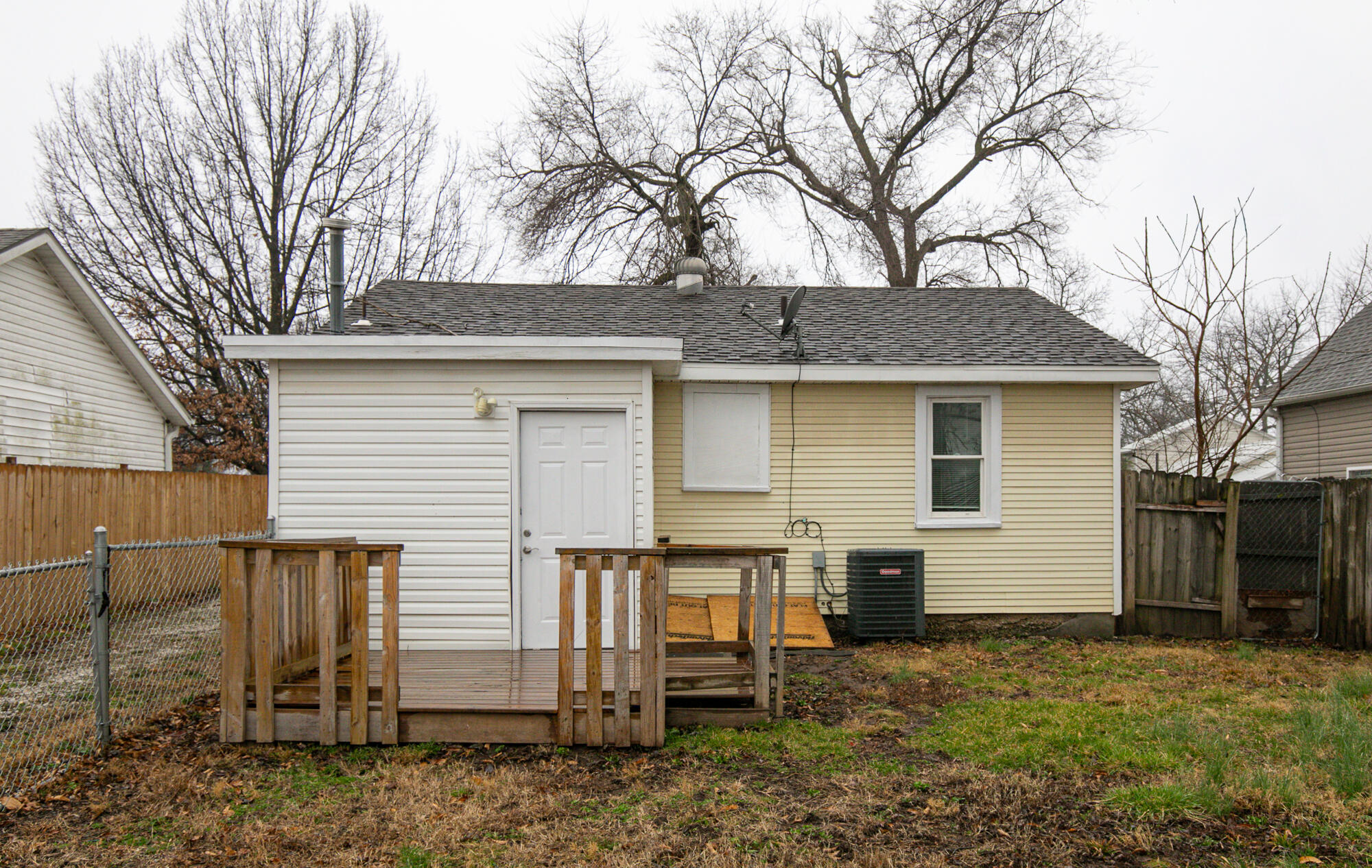 622 N Lafontaine Avenue Property Photo 14