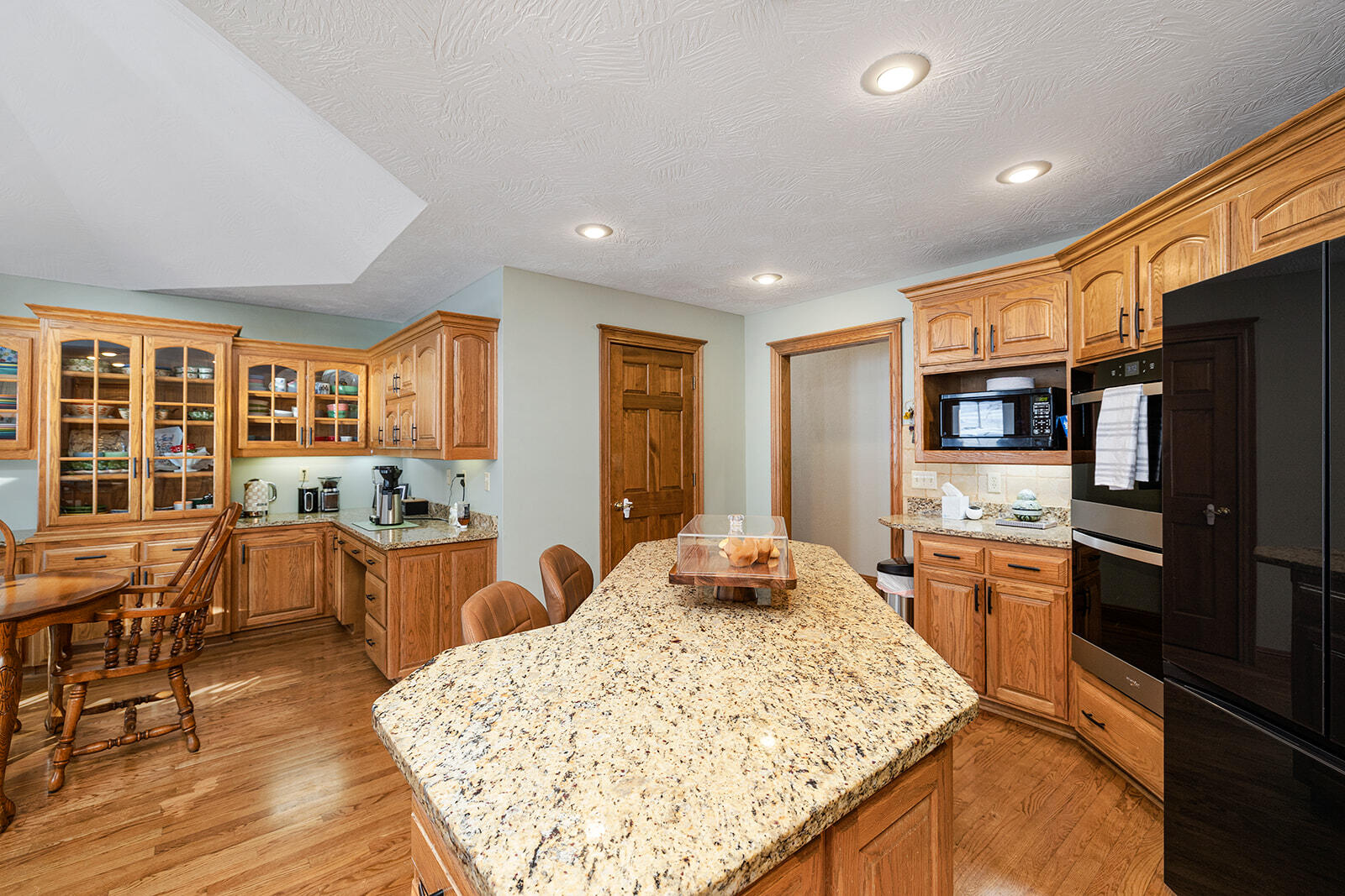 11755 North Farm Road 177 Property Photo 24