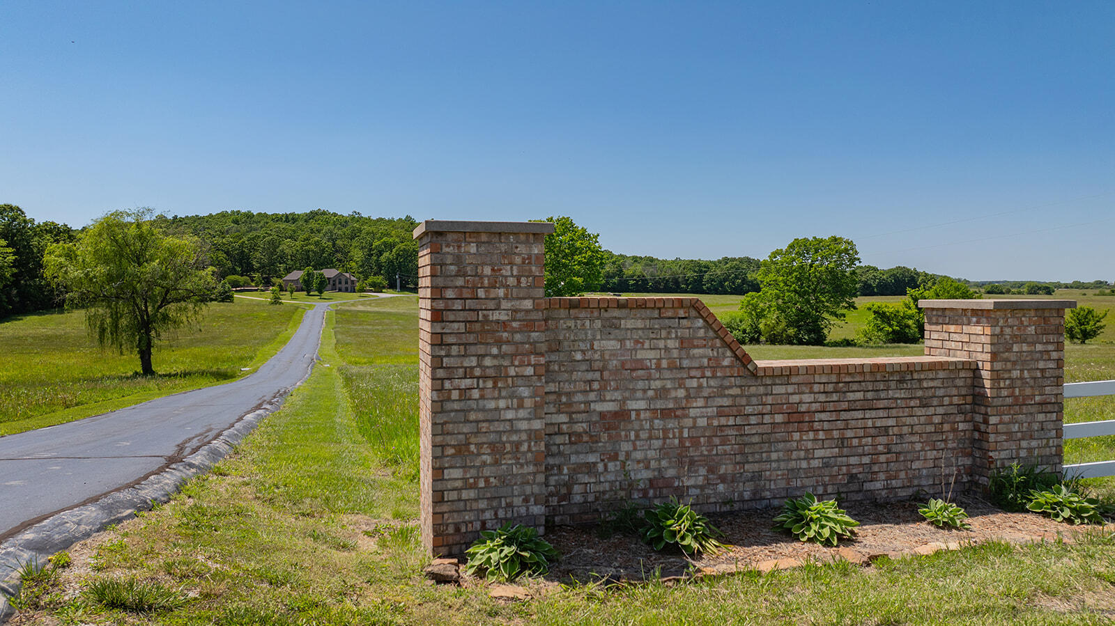 11755 North Farm Road 177 Property Photo 62