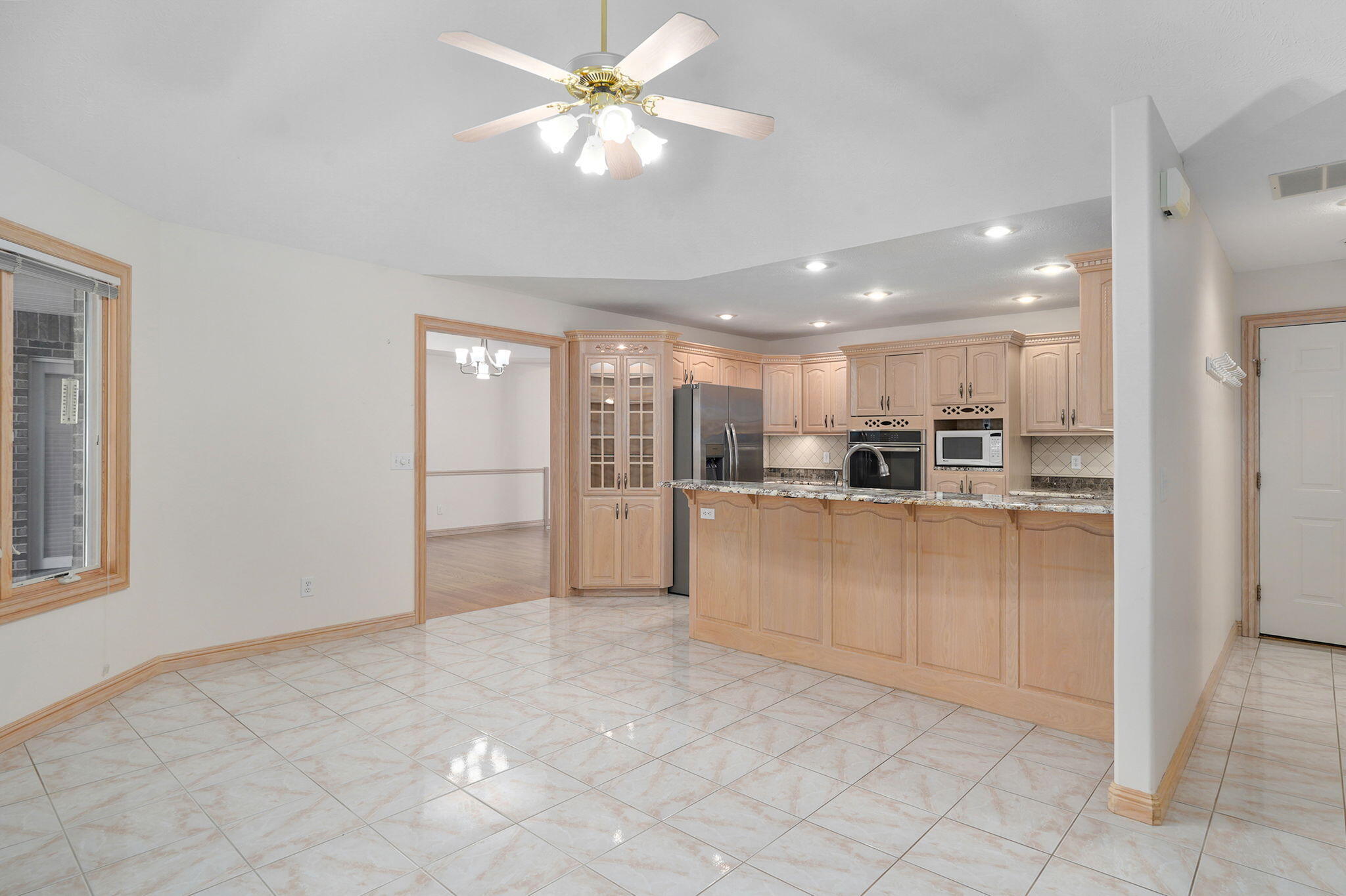 2705 East Shady Glen Drive Property Photo 14