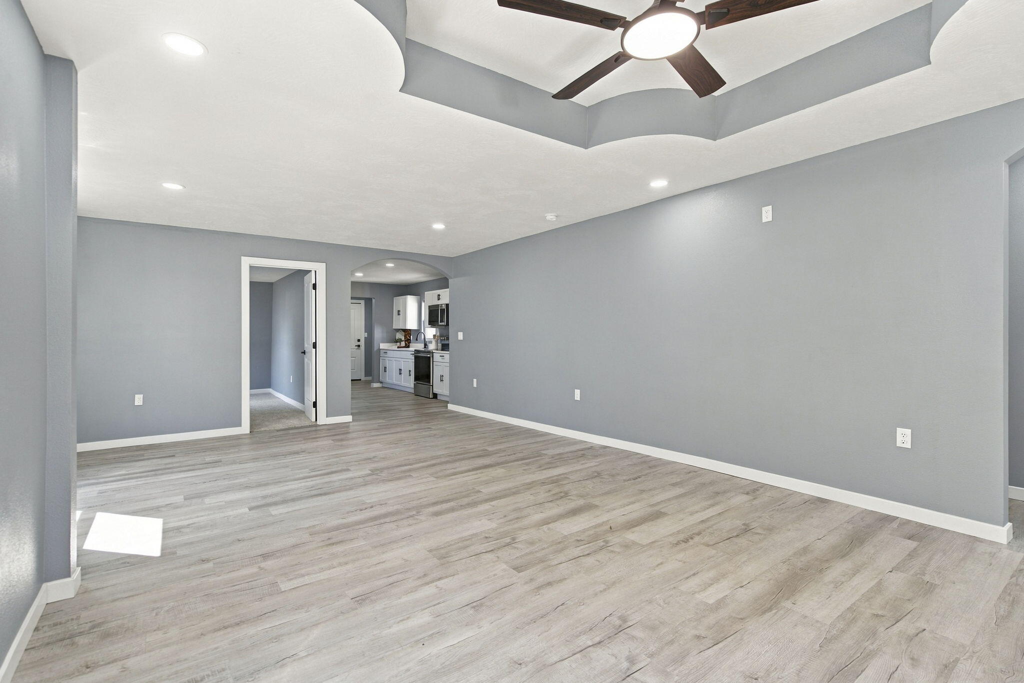 108 West Pleasant Street Property Photo 5