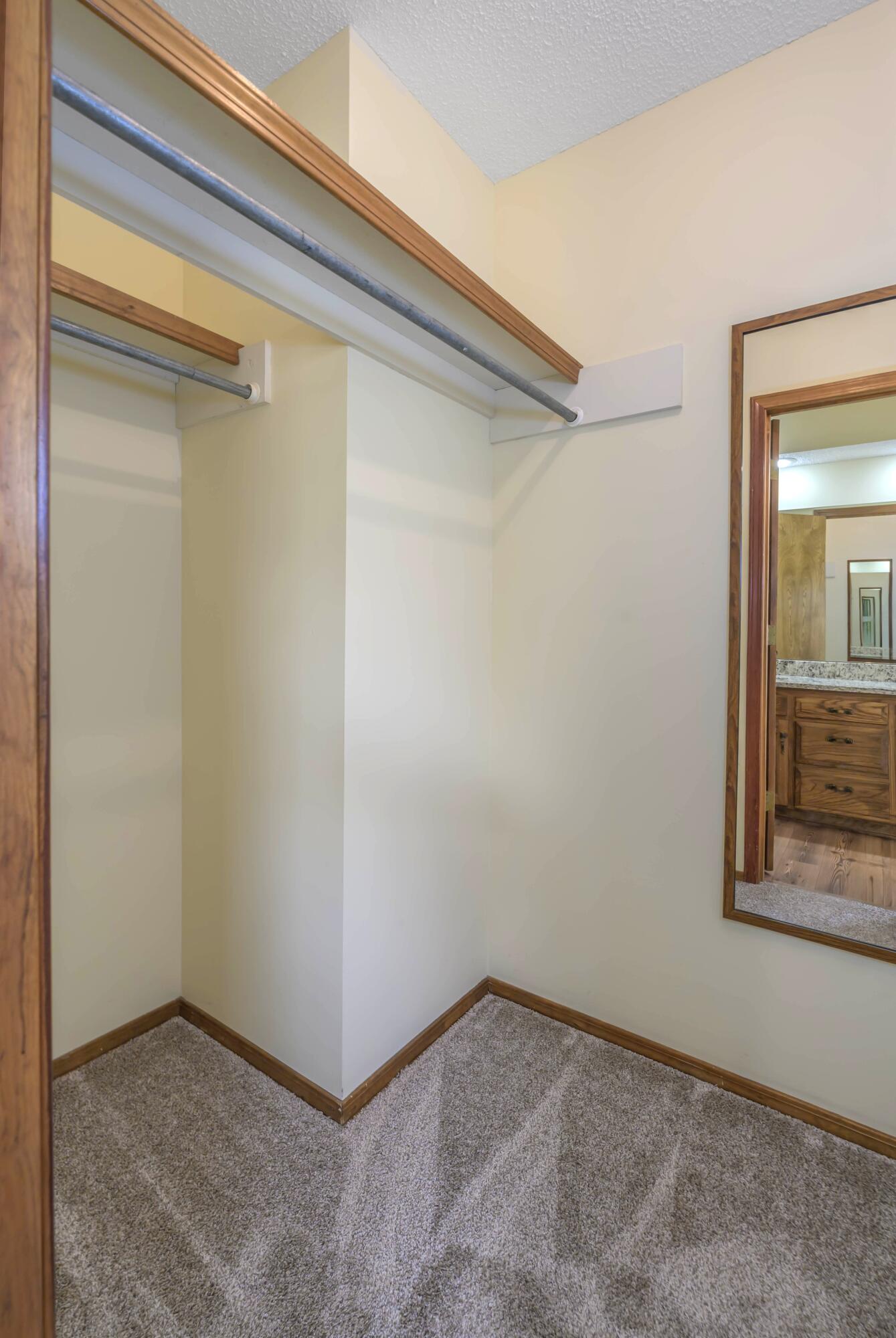 1141 East Cambridge Street Property Photo 19