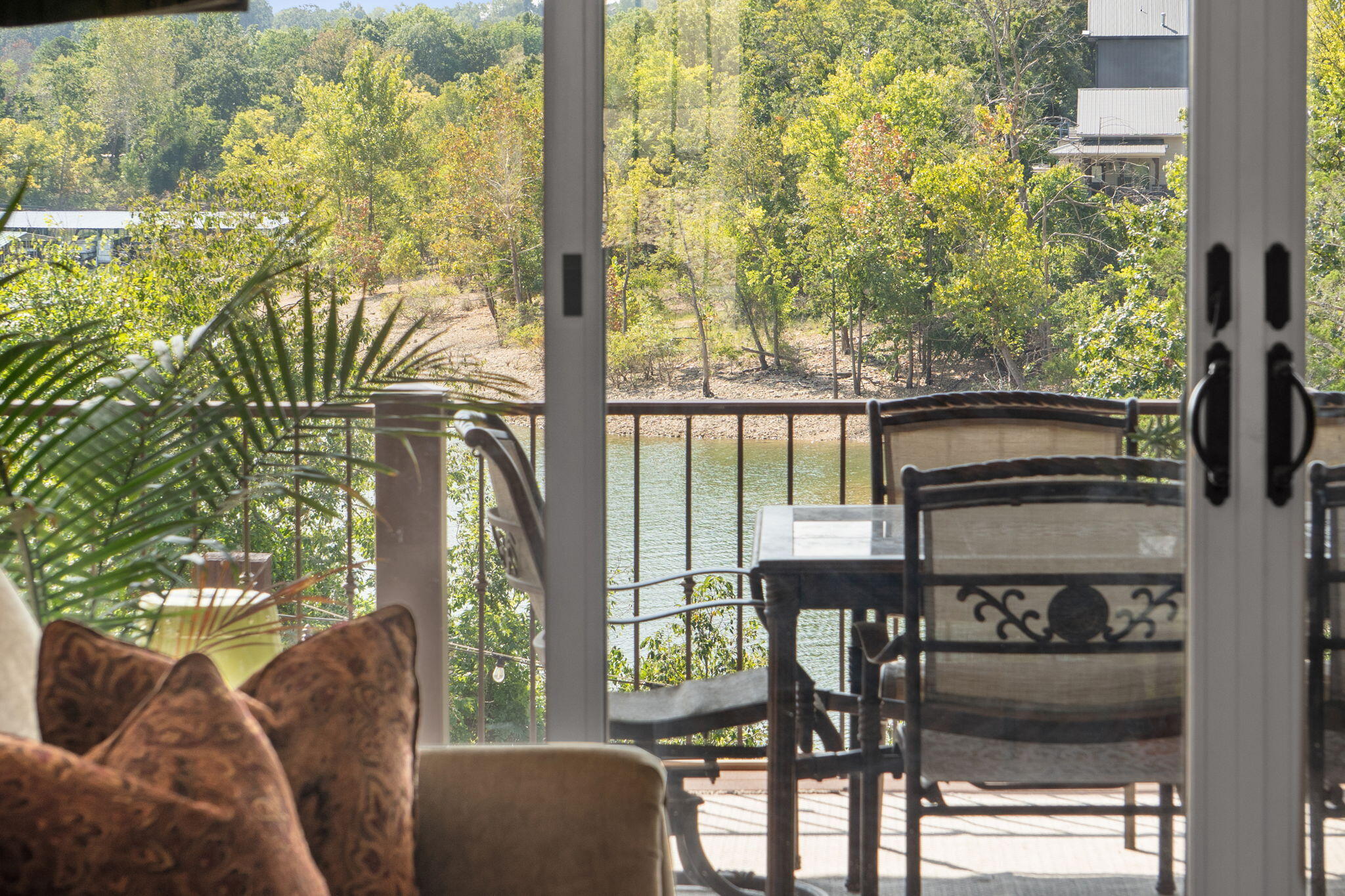 138 Longshore Drive Property Photo 7