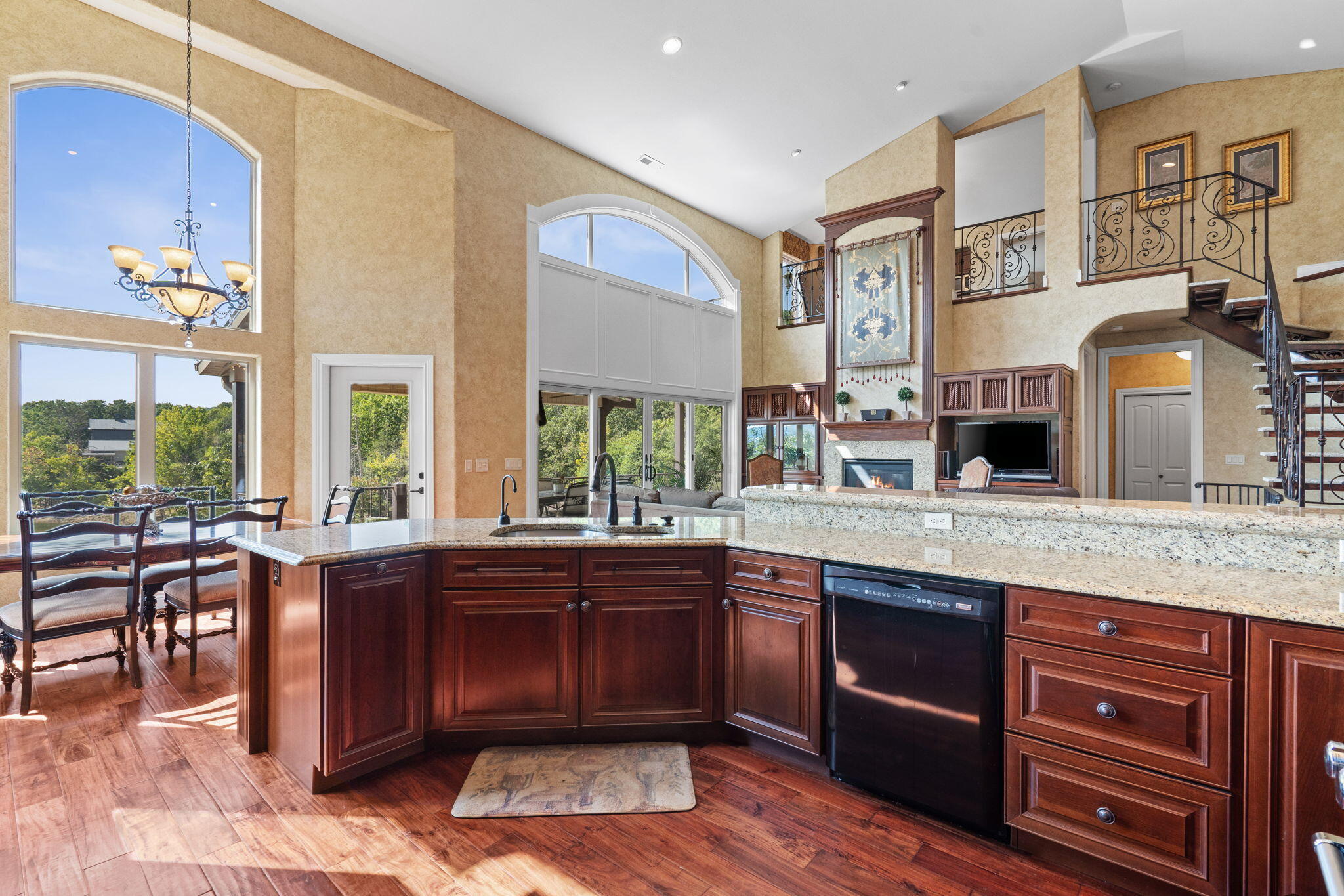 138 Longshore Drive Property Photo 17