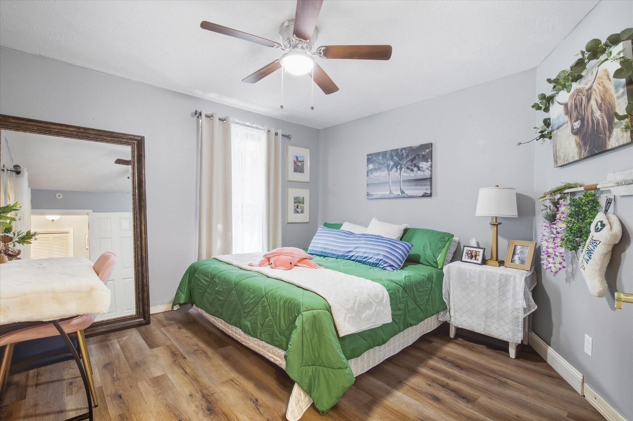 233 Castlegate Drive Property Photo 22