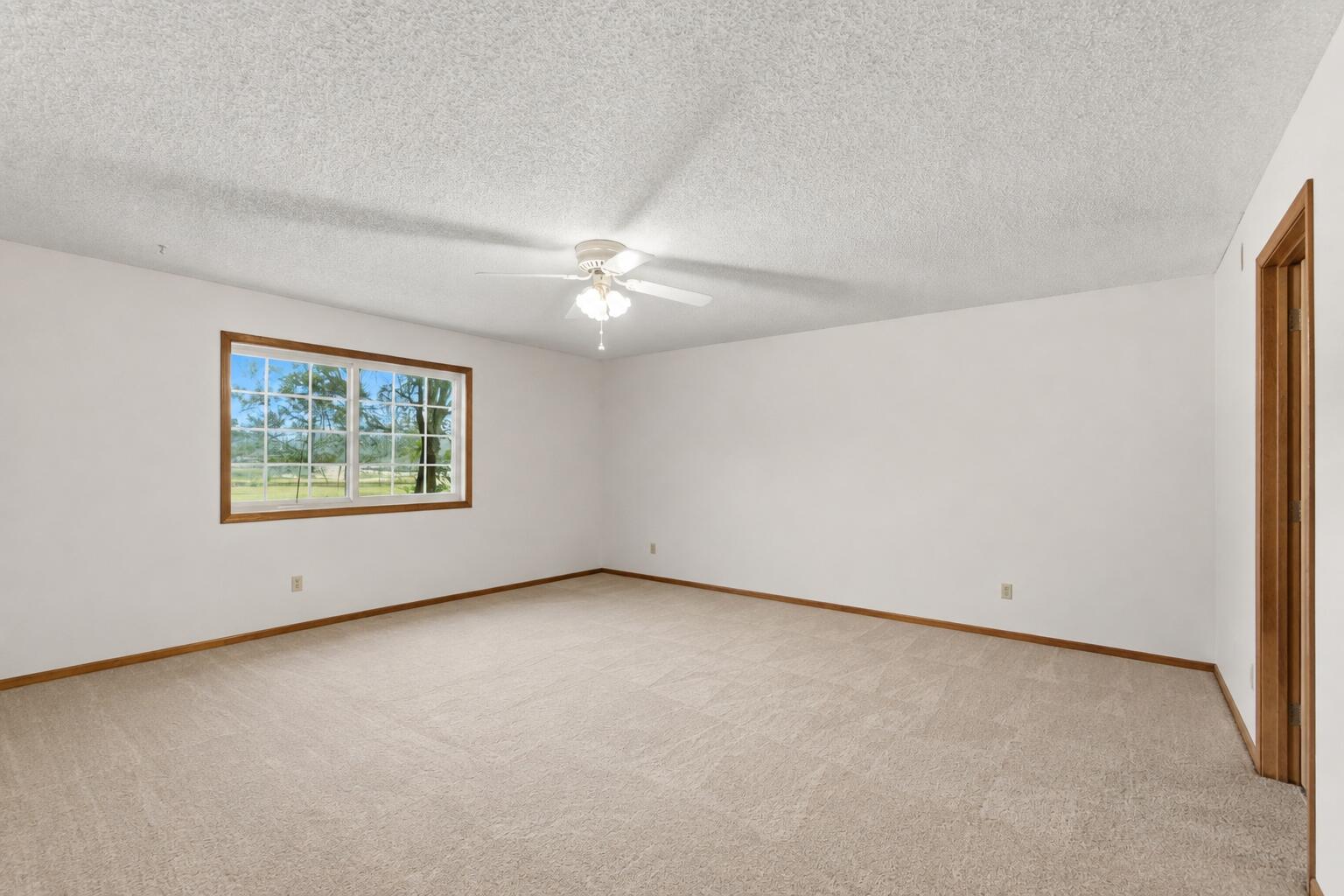 410 South Watson Street Property Photo 20