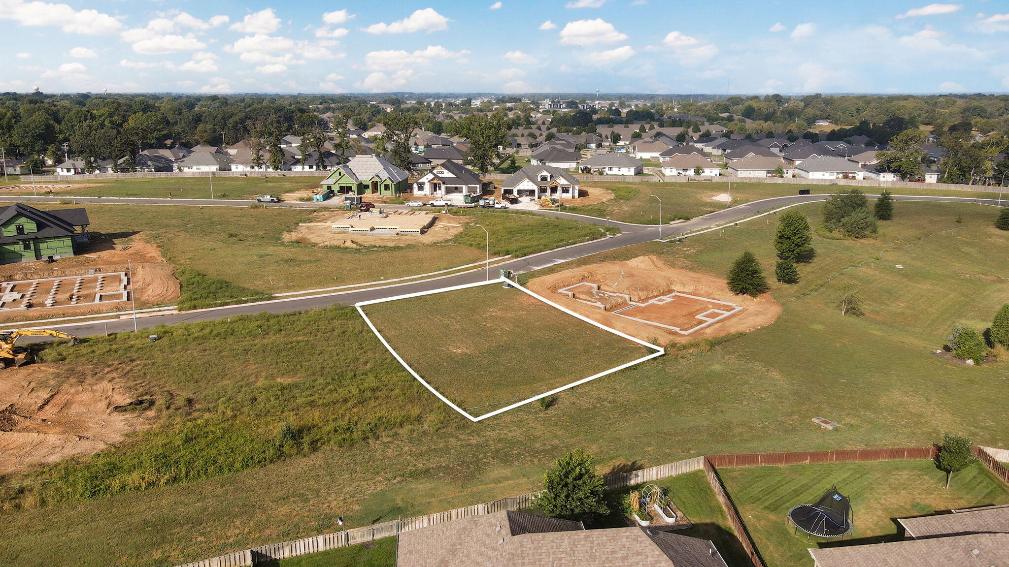1353 North Dunmore Circle Property Photo 1