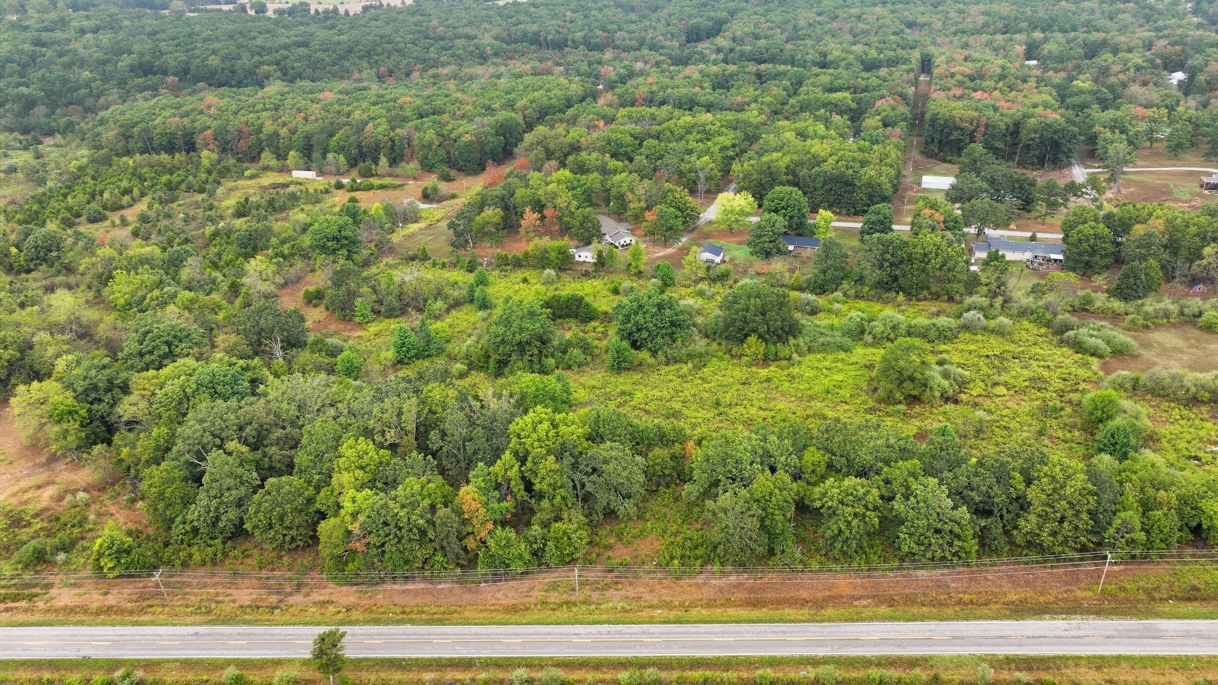 17108 Highway B Property Photo 5