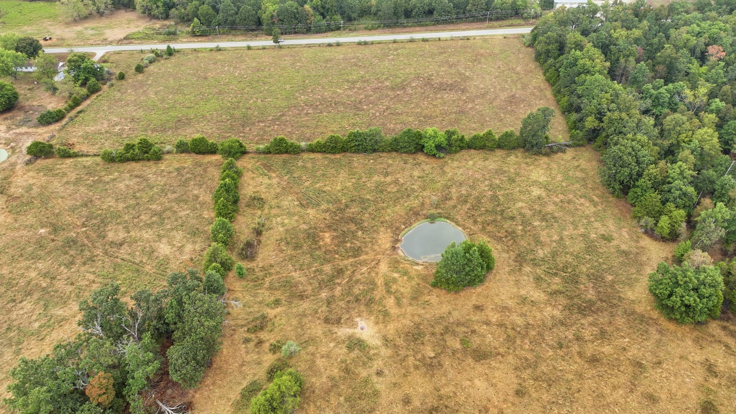 17108 Highway B Property Photo 7
