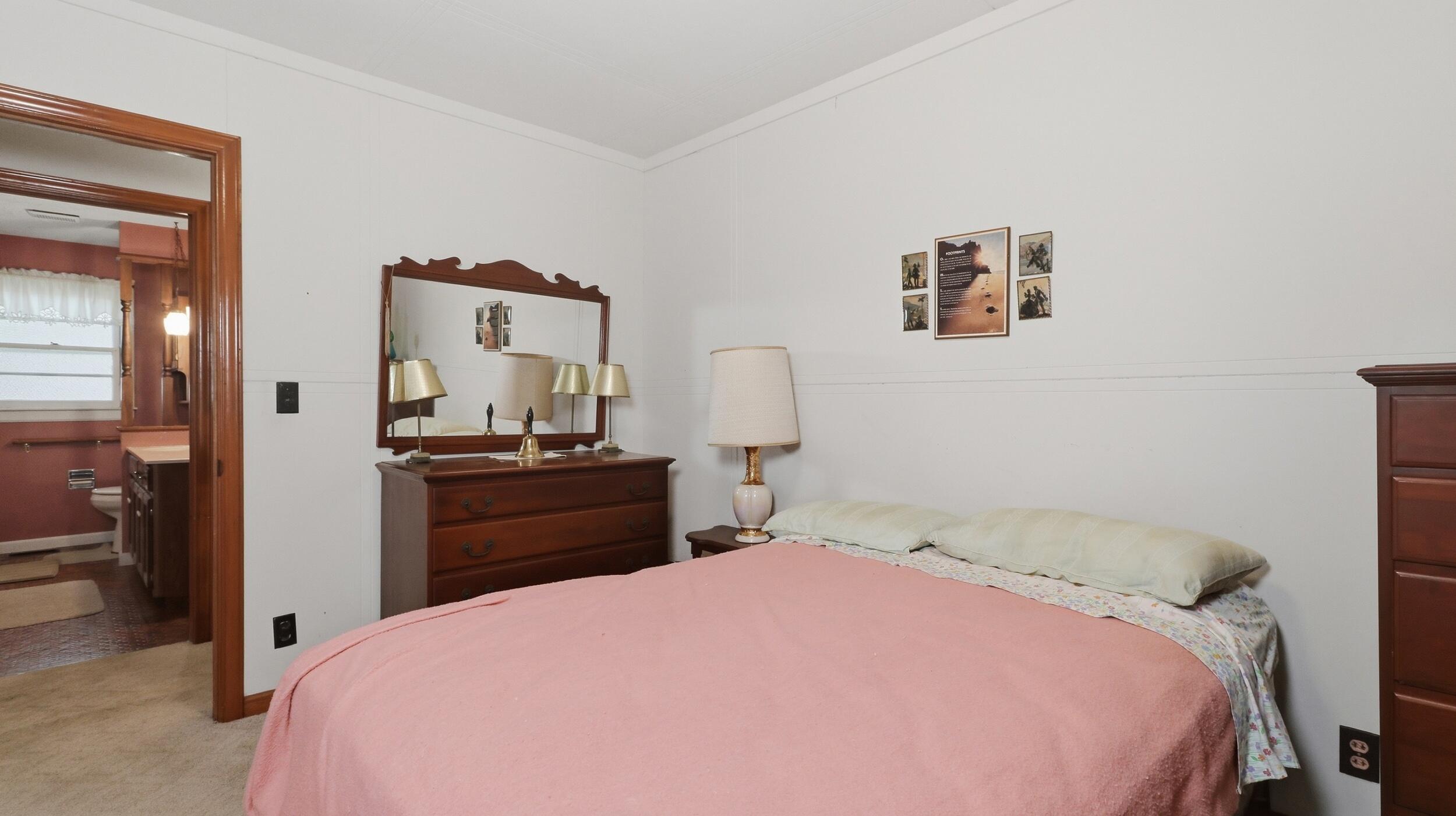 17108 Highway B Property Photo 32