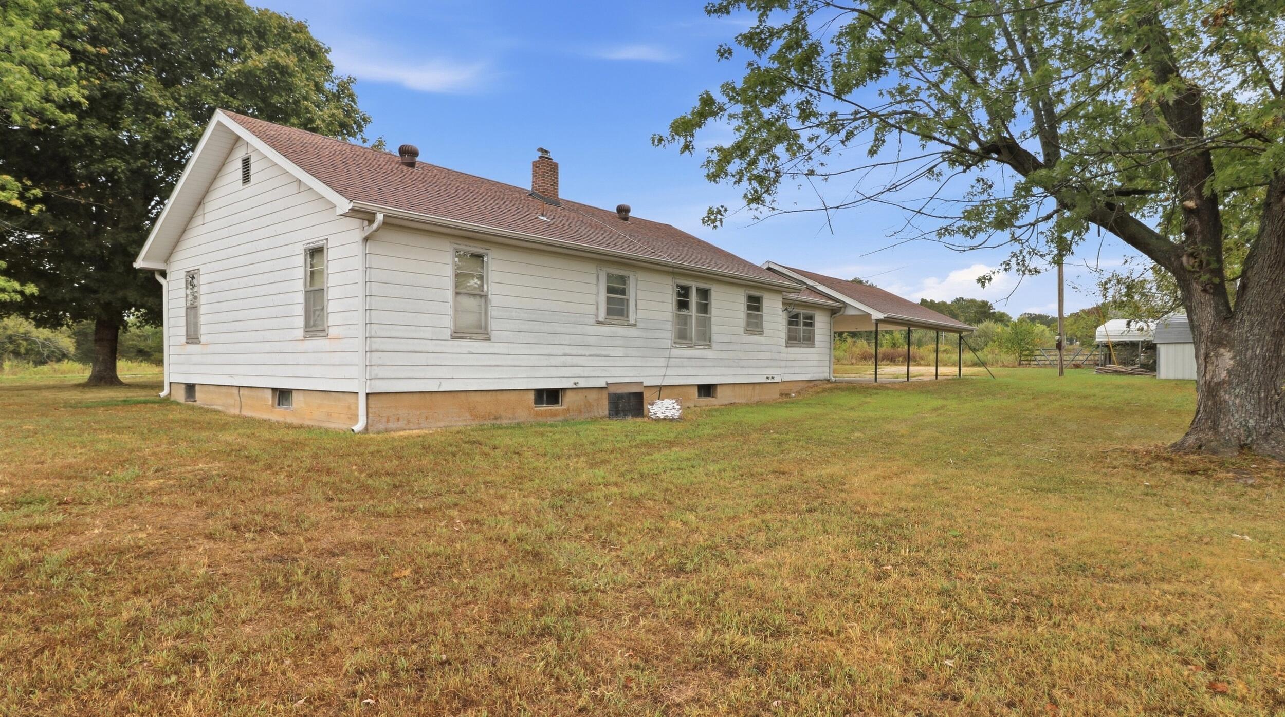 17108 Highway B Property Photo 44