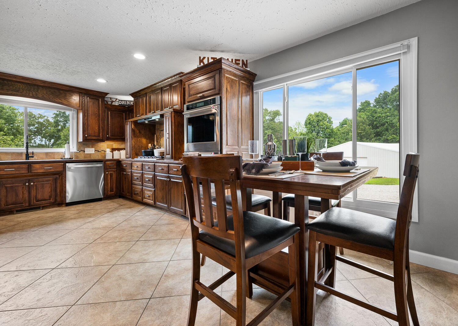 4020 Highway O Property Photo 10