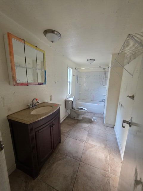 22013 Main Street Property Photo 4