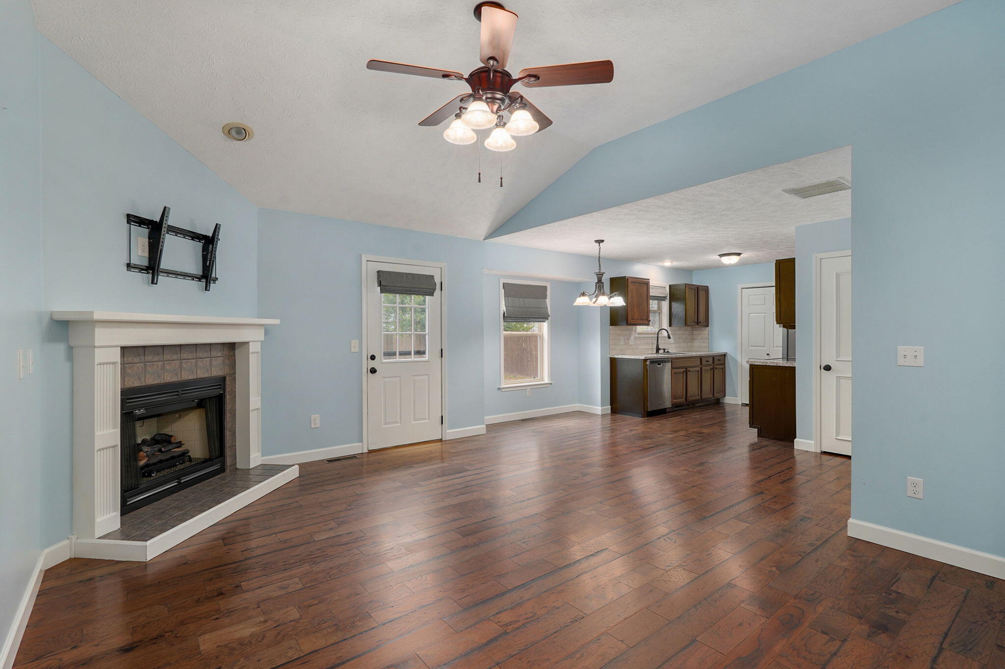 5247 South Morning Glory Lane Property Photo 5