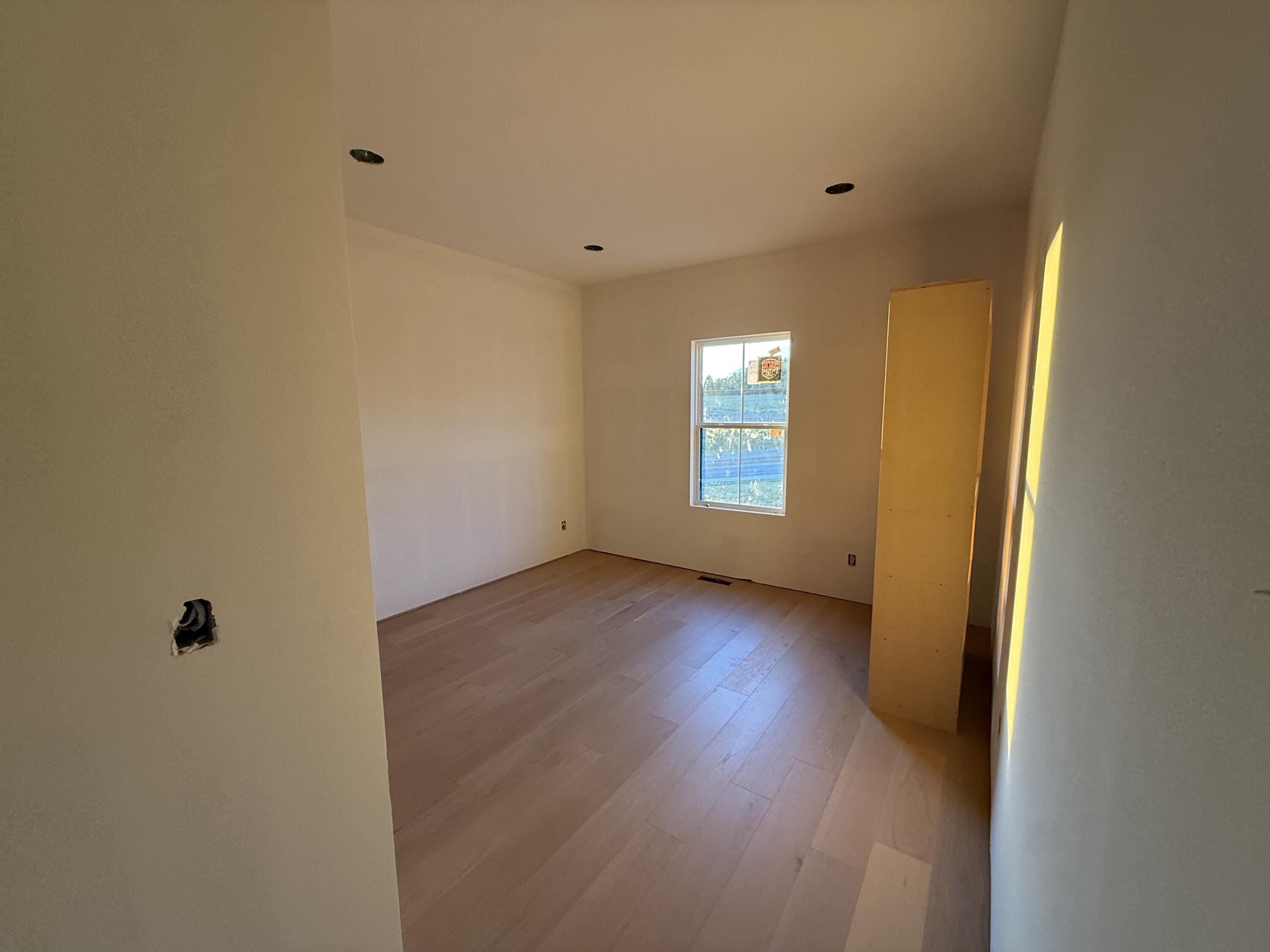 1792 West Gaslight Drive Property Photo 8