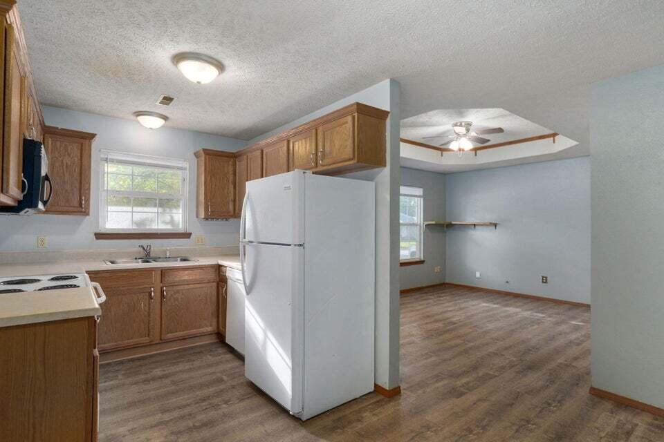 1121 South Colgate Avenue Property Photo 4