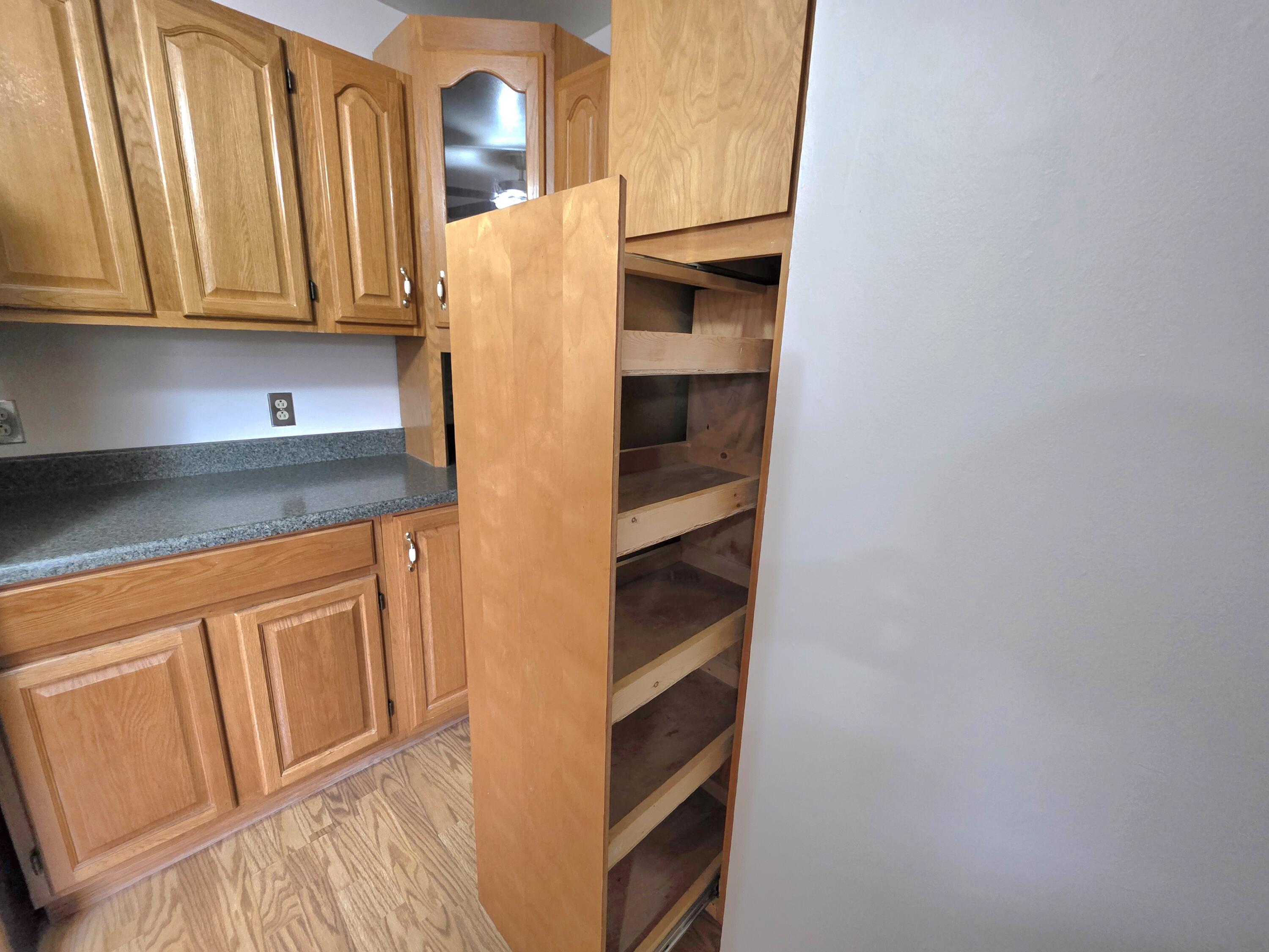418 South 3rd Street Property Photo 8