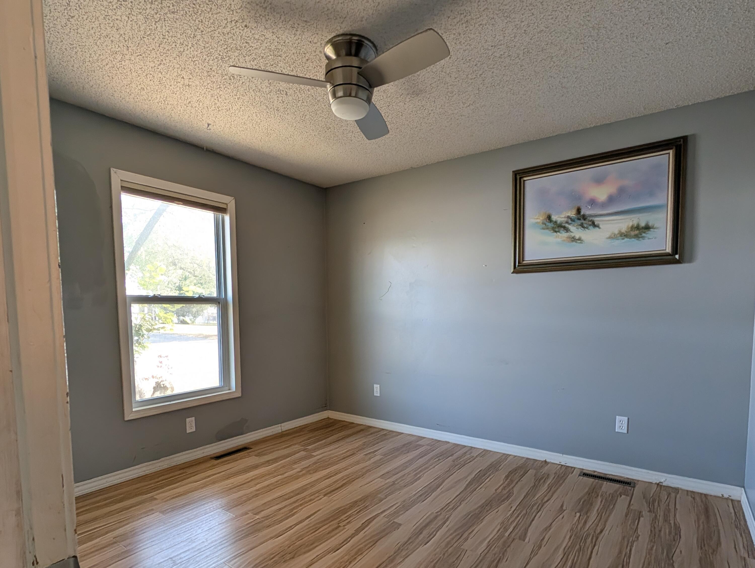 119 North Oakland Avenue Property Photo 21