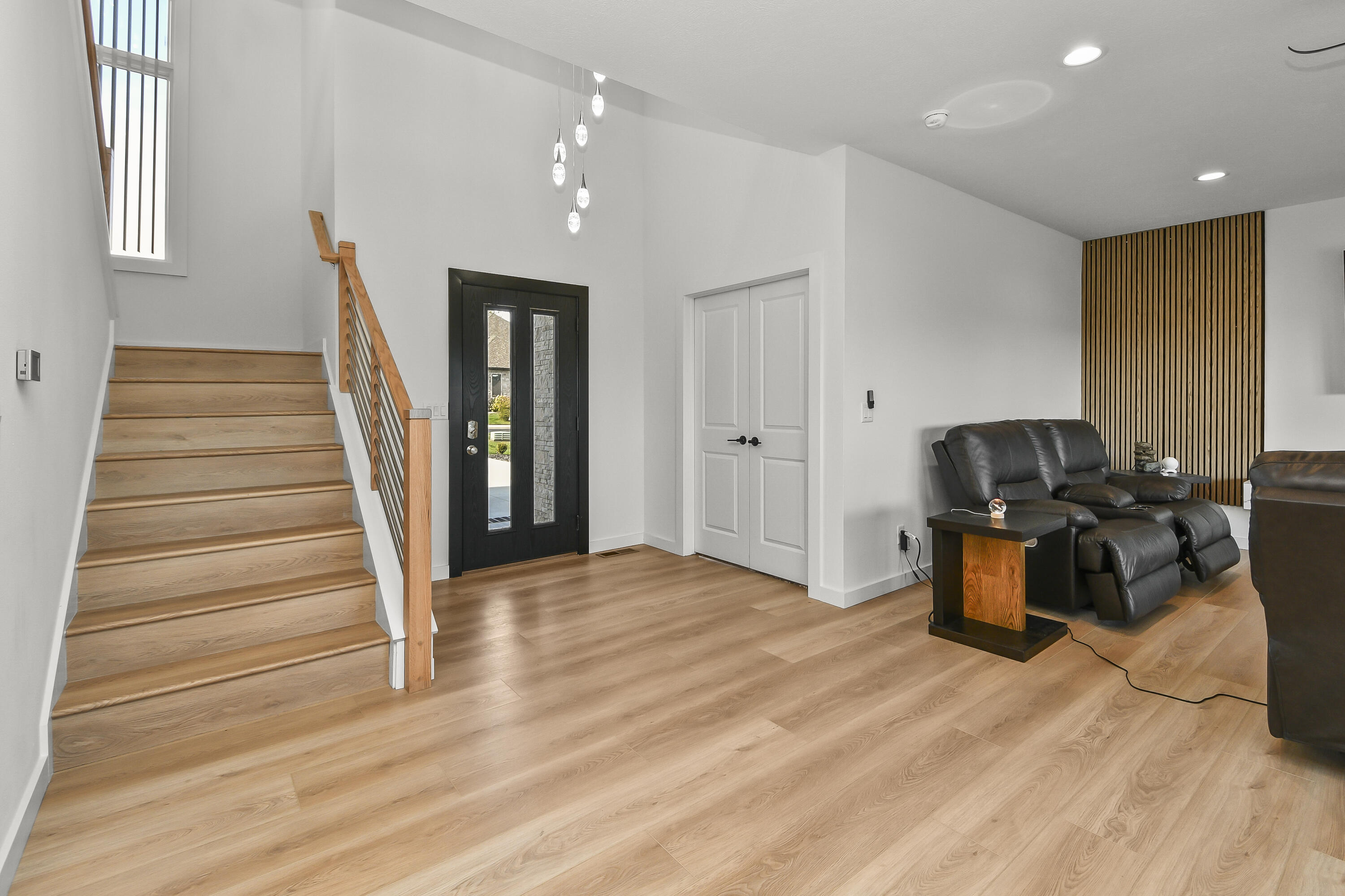 3810 East Cherry Street 32 Property Photo 6