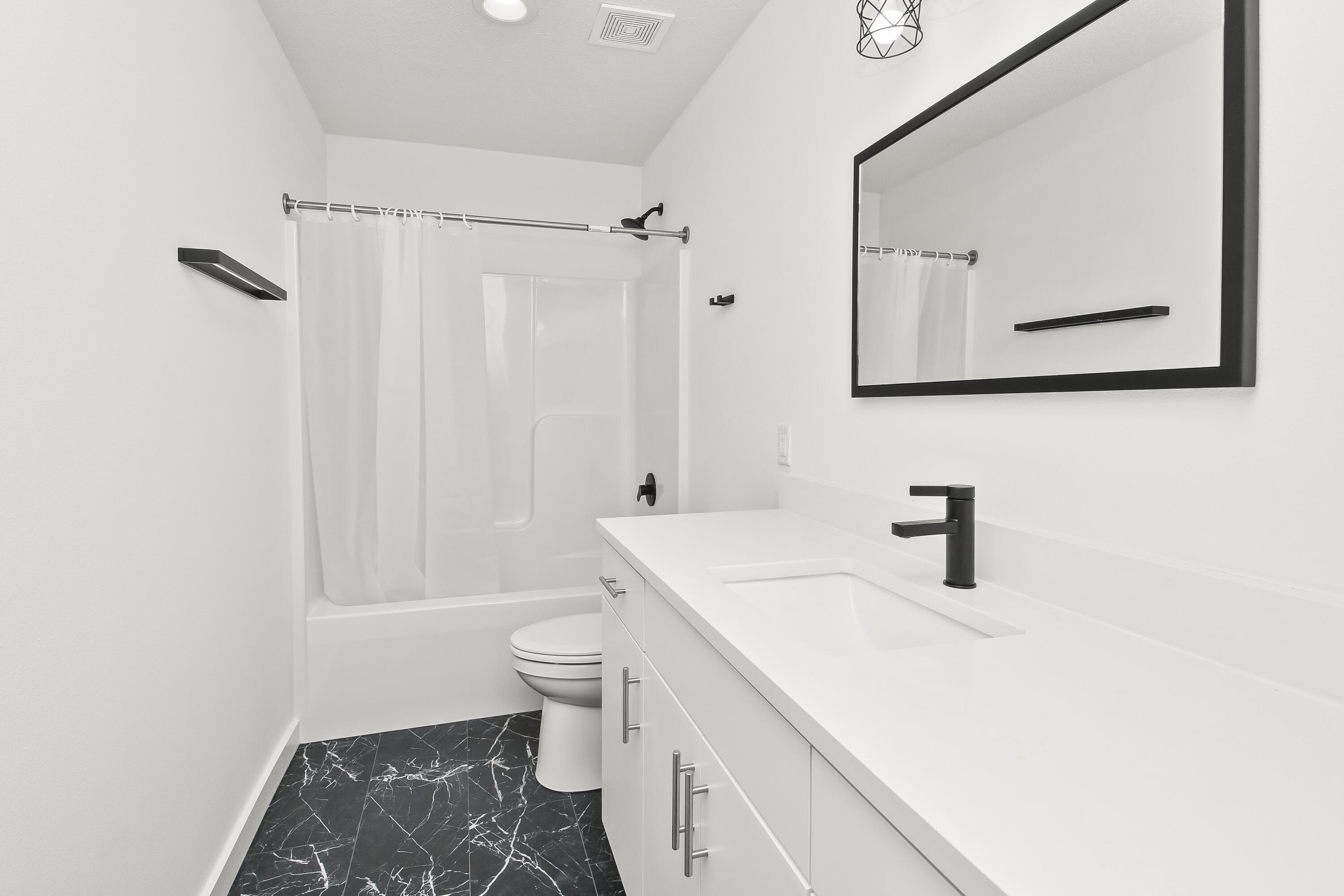 3810 East Cherry Street 32 Property Photo 45