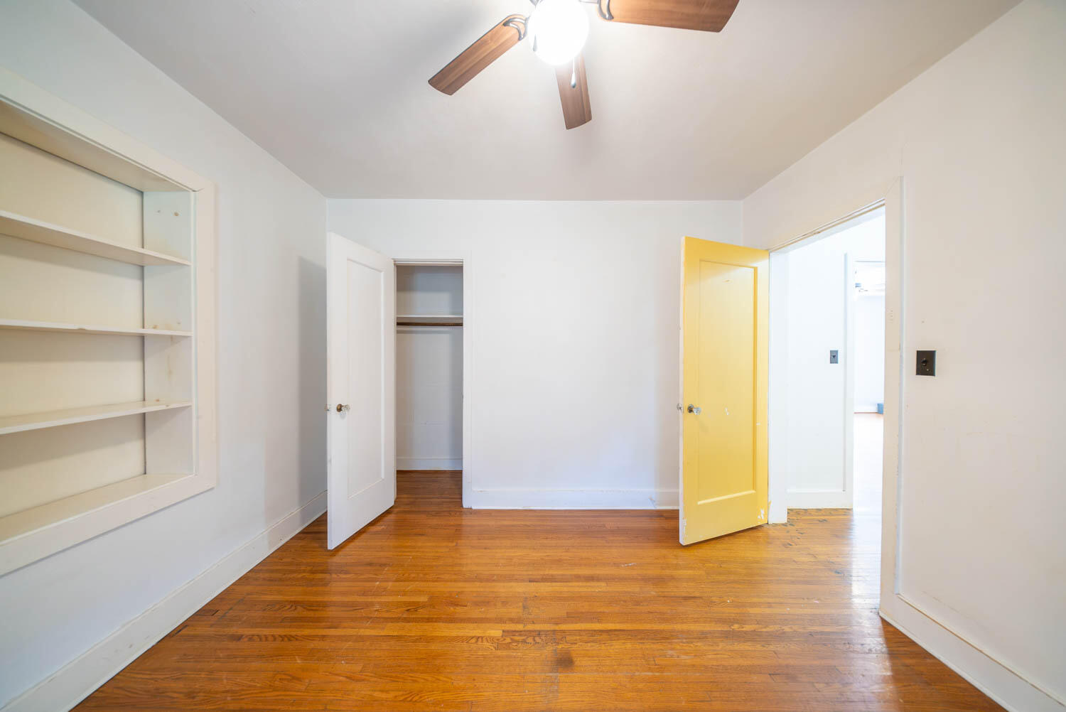 401 Hall Street Property Photo 17