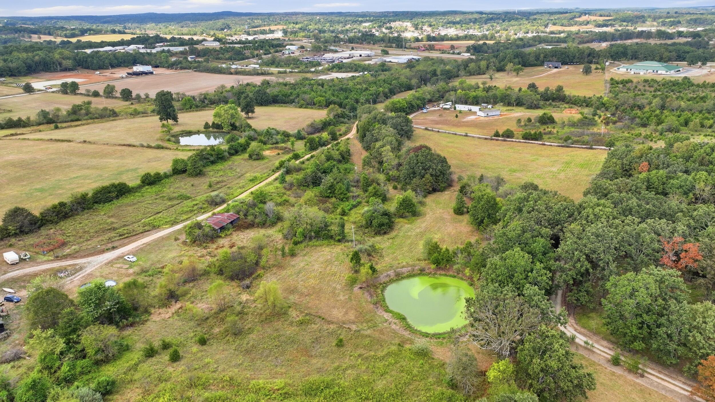 1804 Bluebird Road Property Photo 12